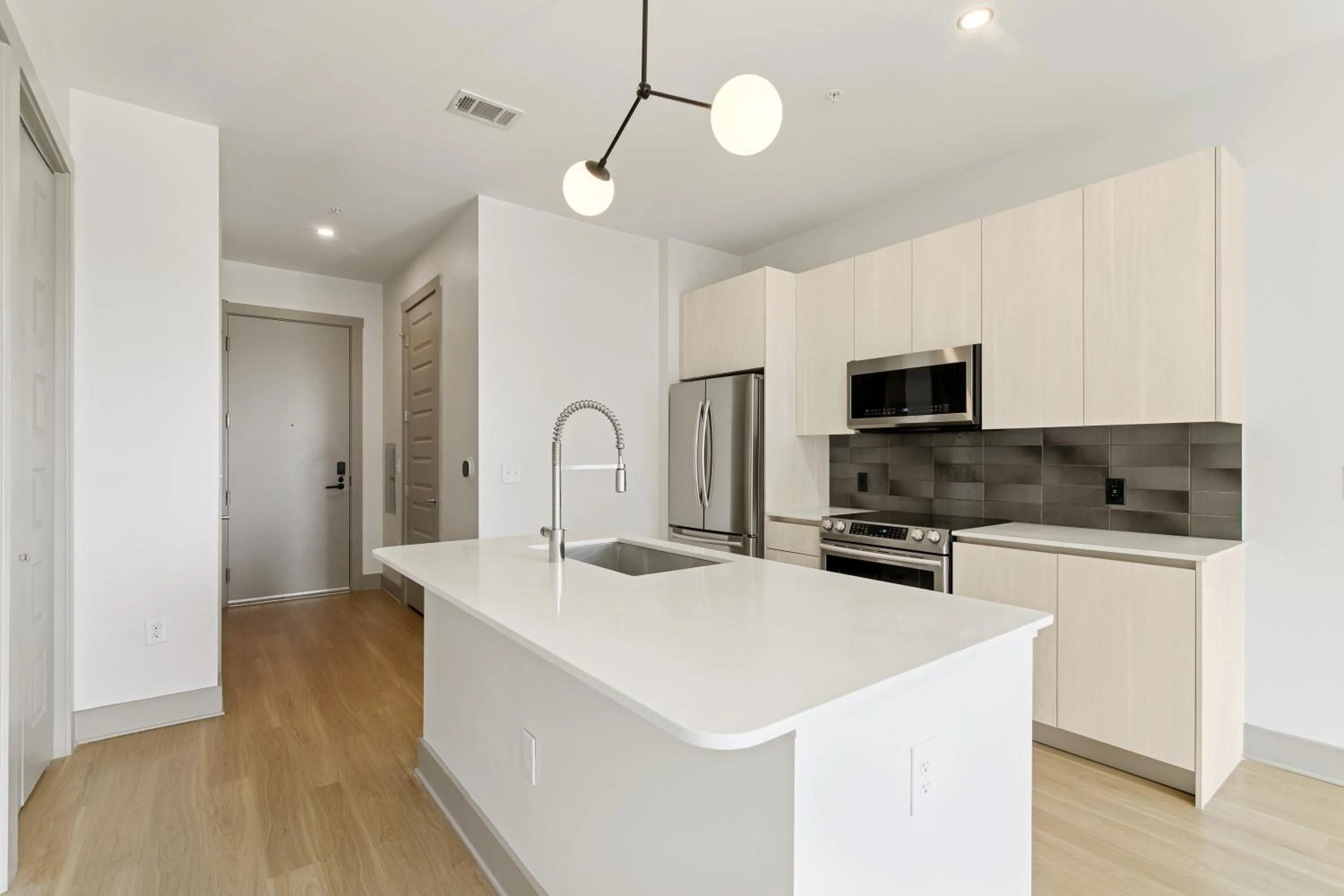 microwave in Sentral West Midtown at Star Metals