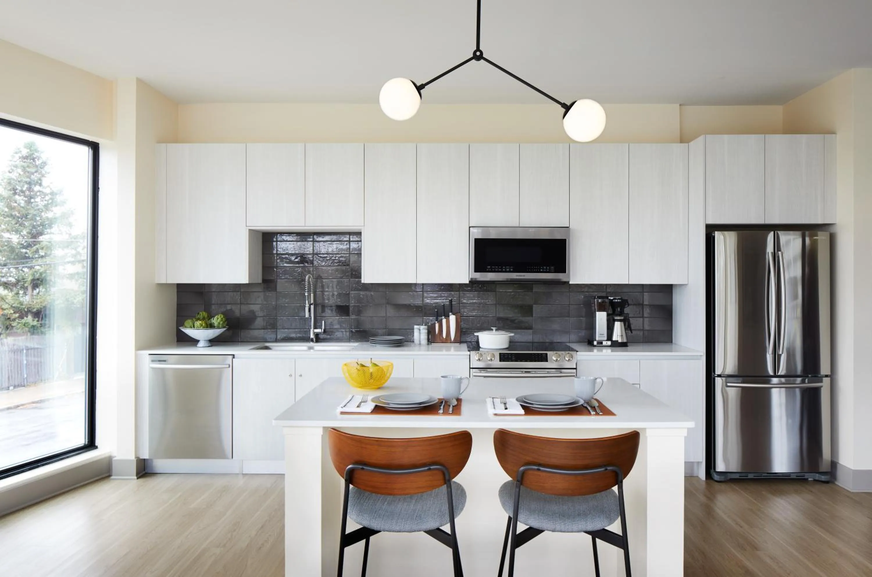 dishwasher in Sentral West Midtown at Star Metals