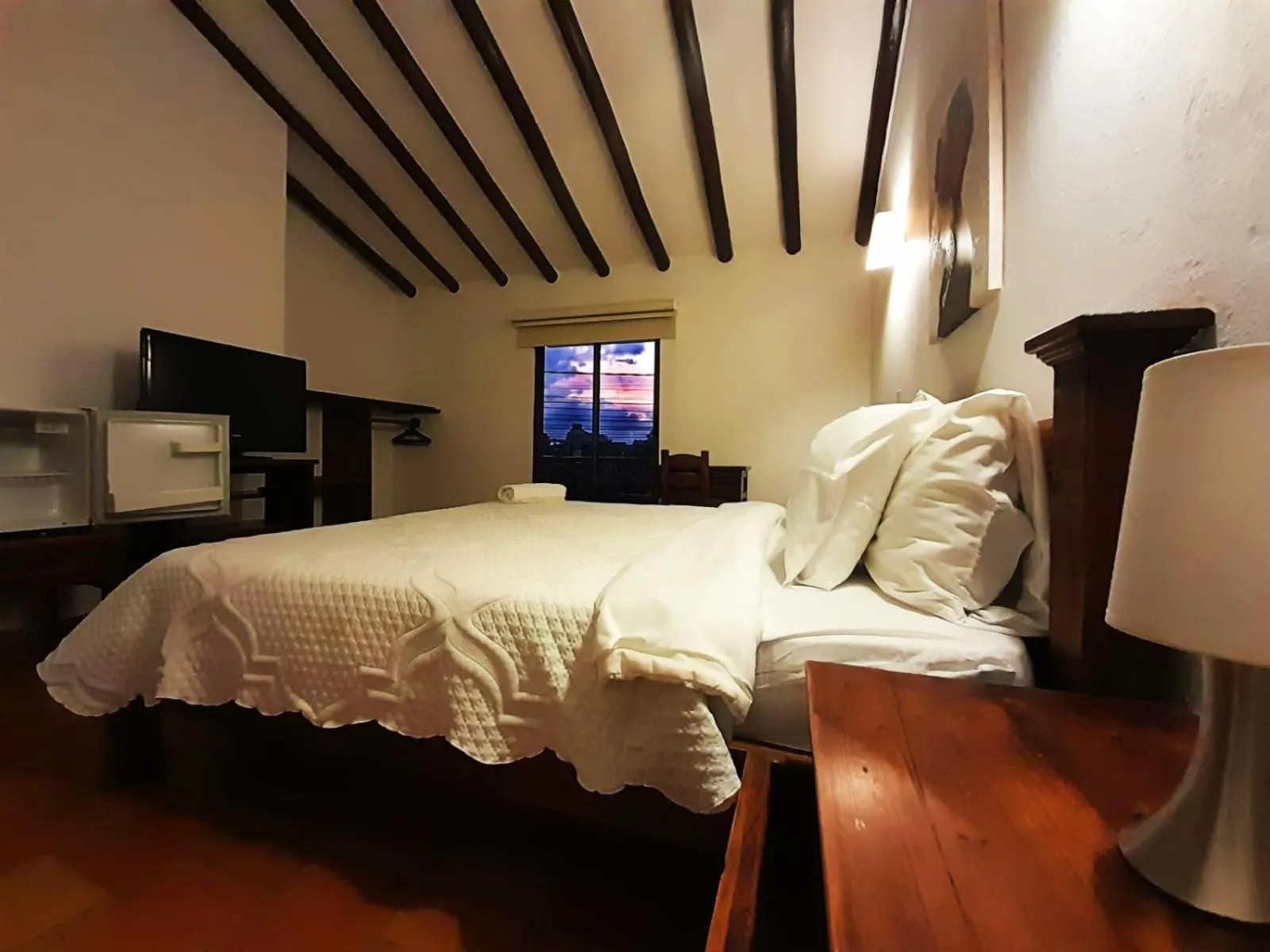 TV and multimedia, Bed in Aqua Vitae Hotel
