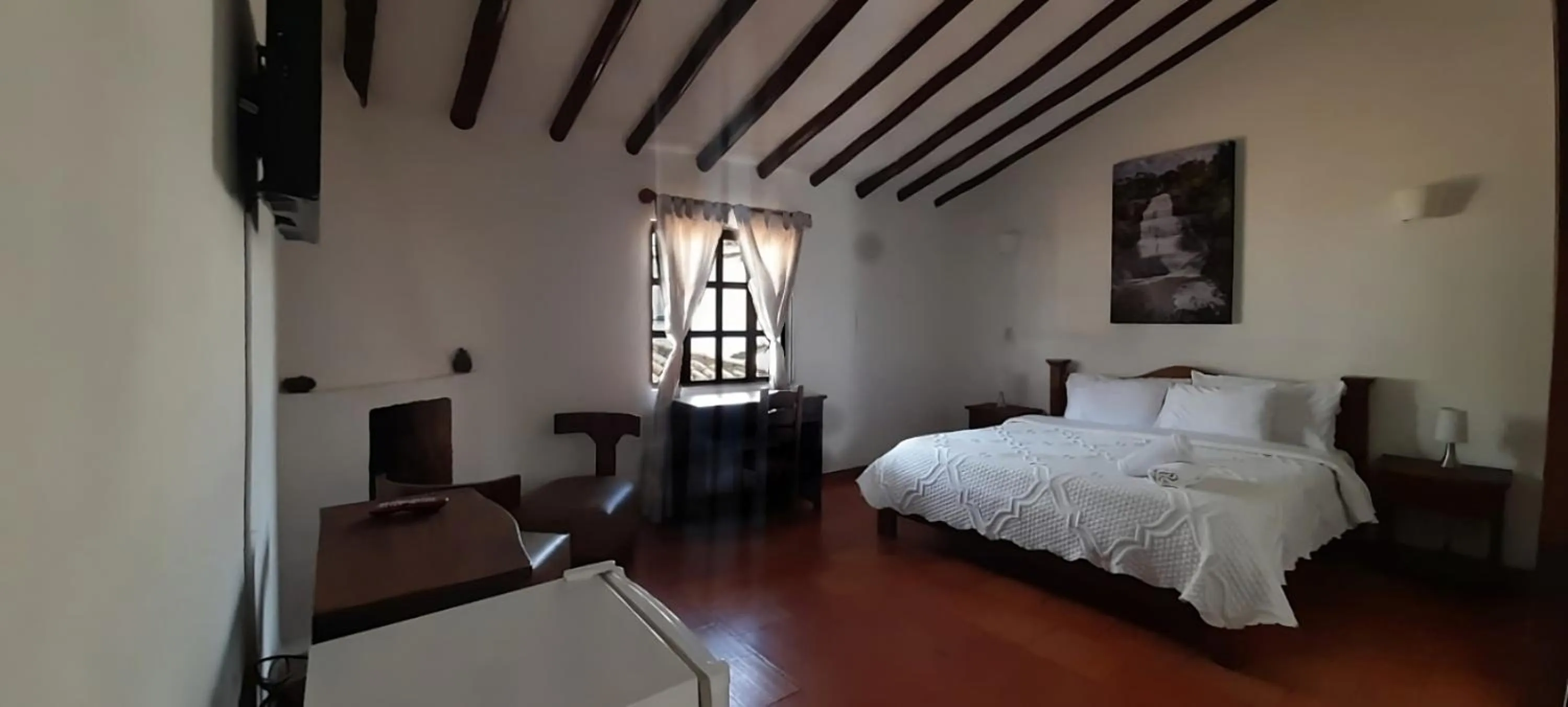 TV and multimedia, Bed in Aqua Vitae Hotel