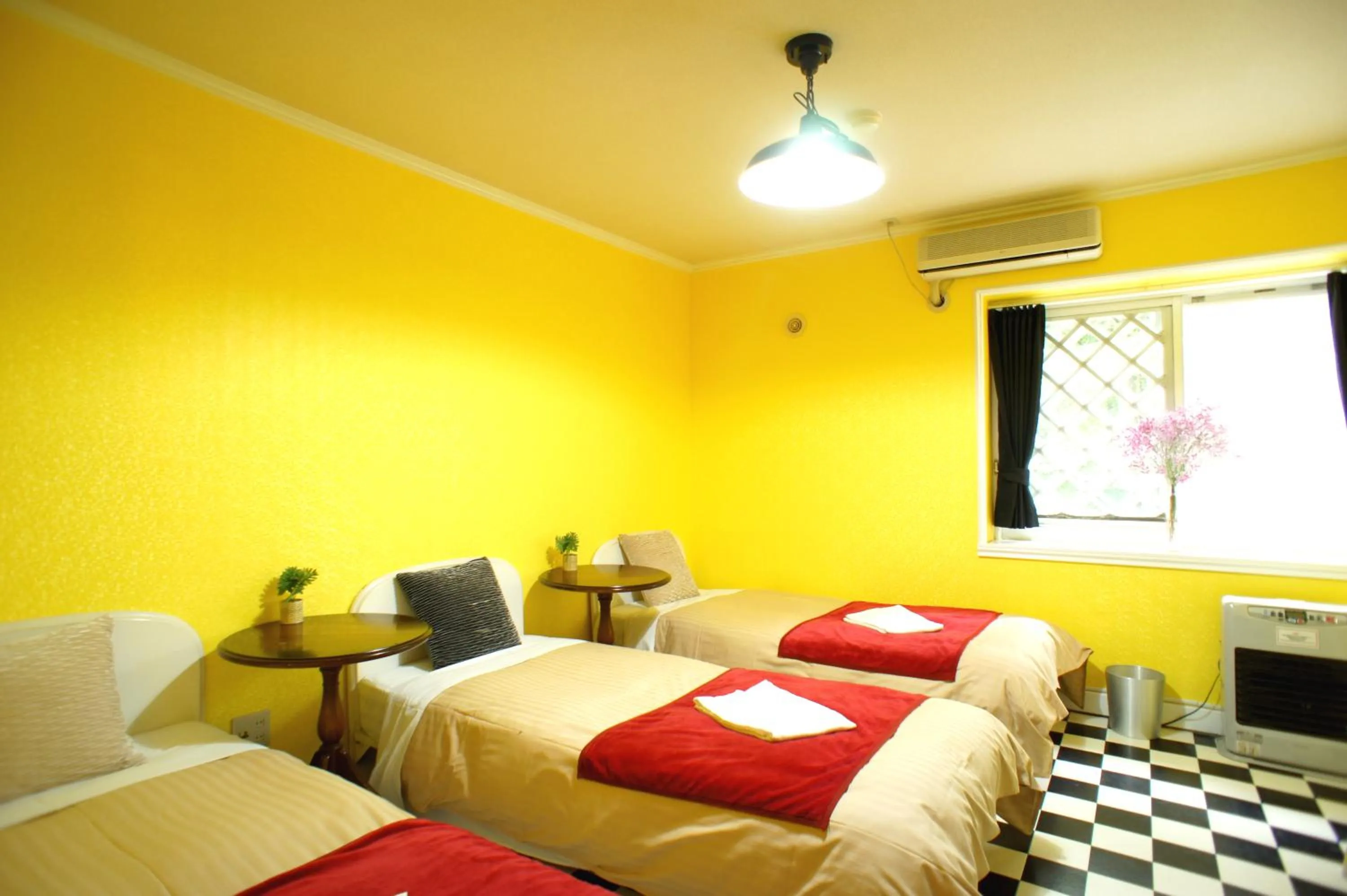 Photo of the whole room, Bed in Karuizawa Pension Sato no Nukumori