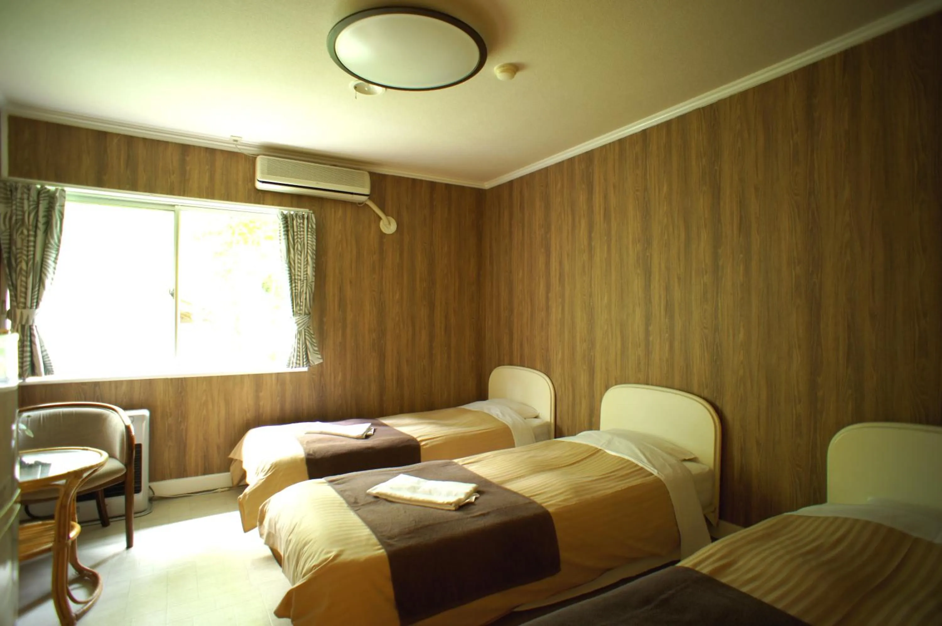 Photo of the whole room, Bed in Karuizawa Pension Sato no Nukumori