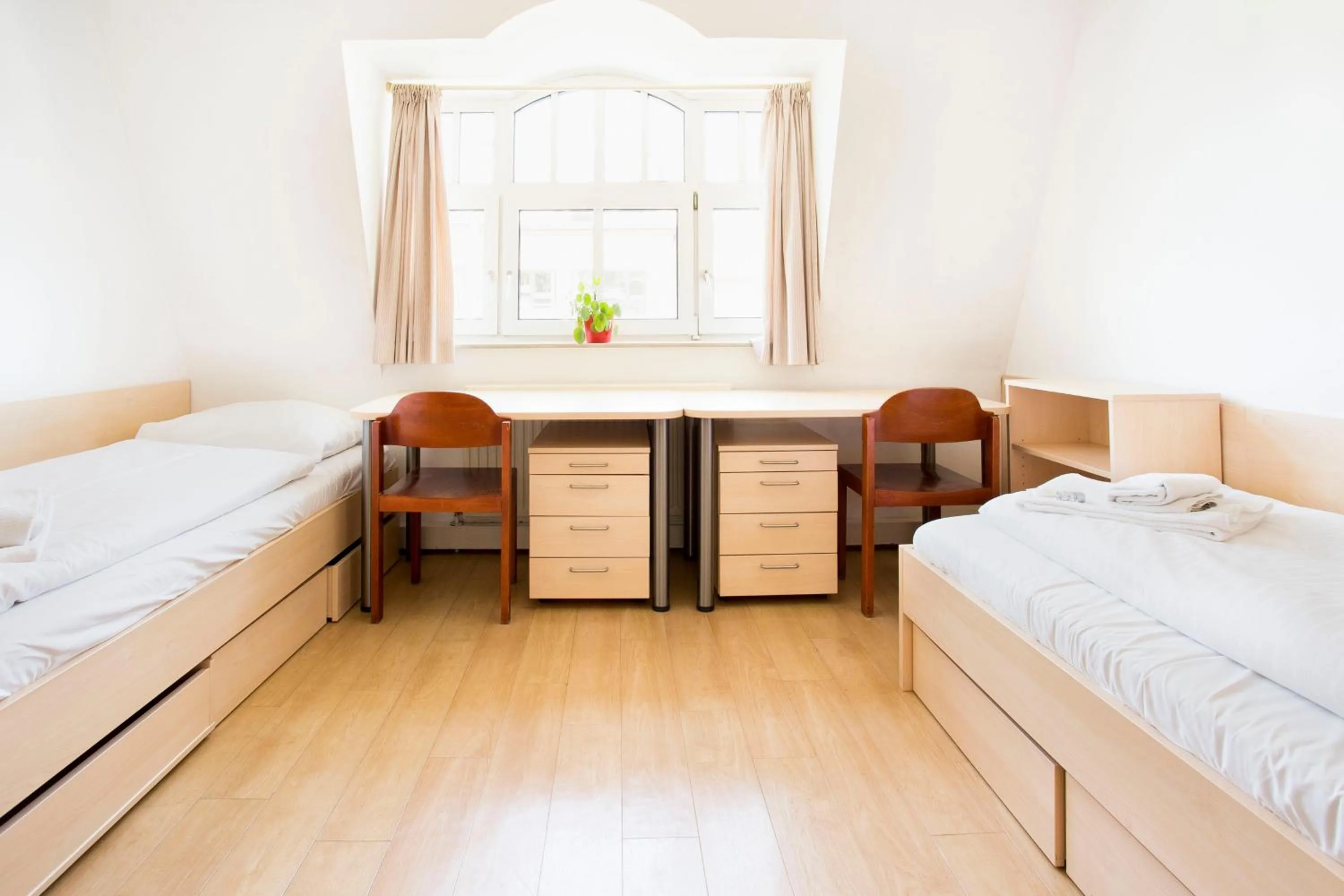 Bed in myNext - Riverside Hotel Salzburg