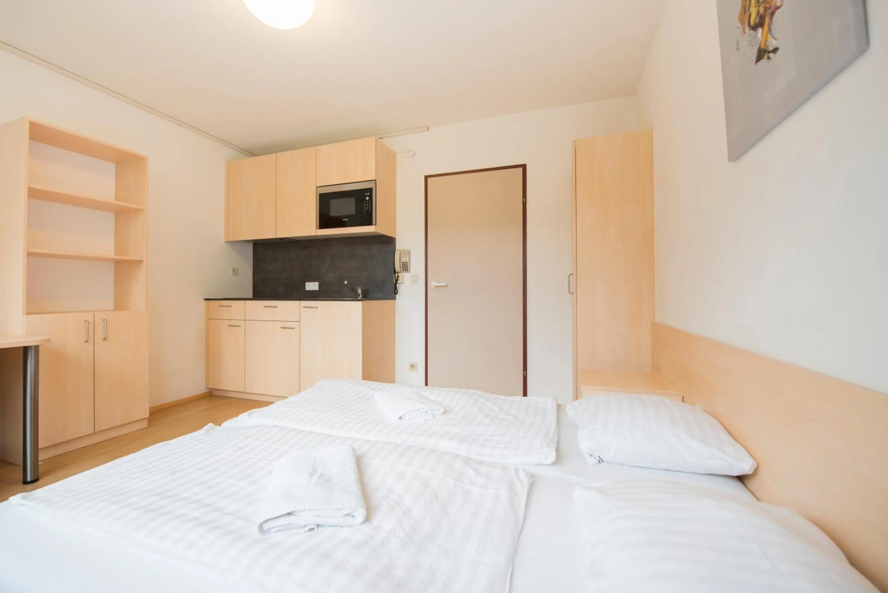 Bed in myNext - Riverside Hotel Salzburg