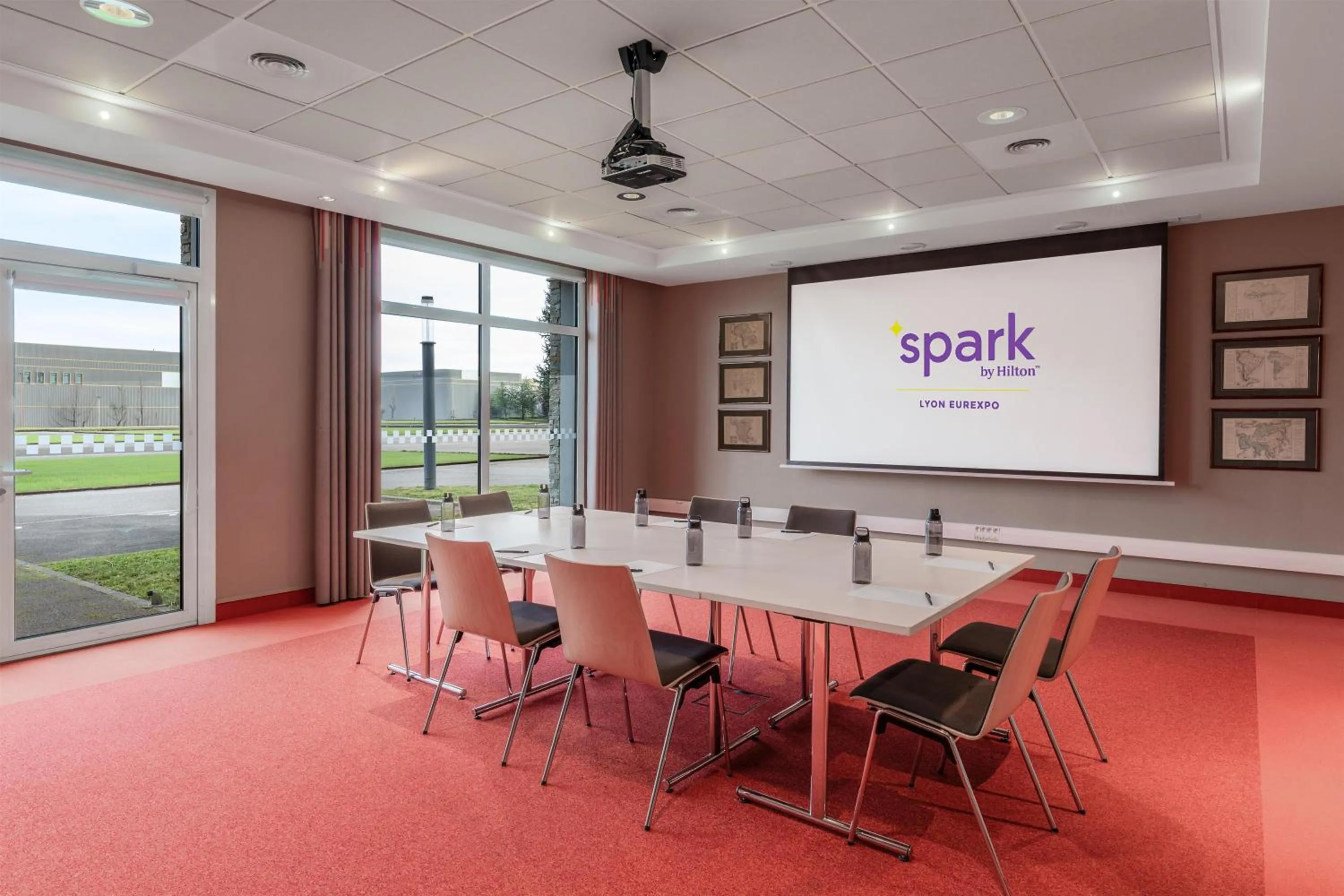Meeting/conference room in Spark by Hilton Lyon Eurexpo