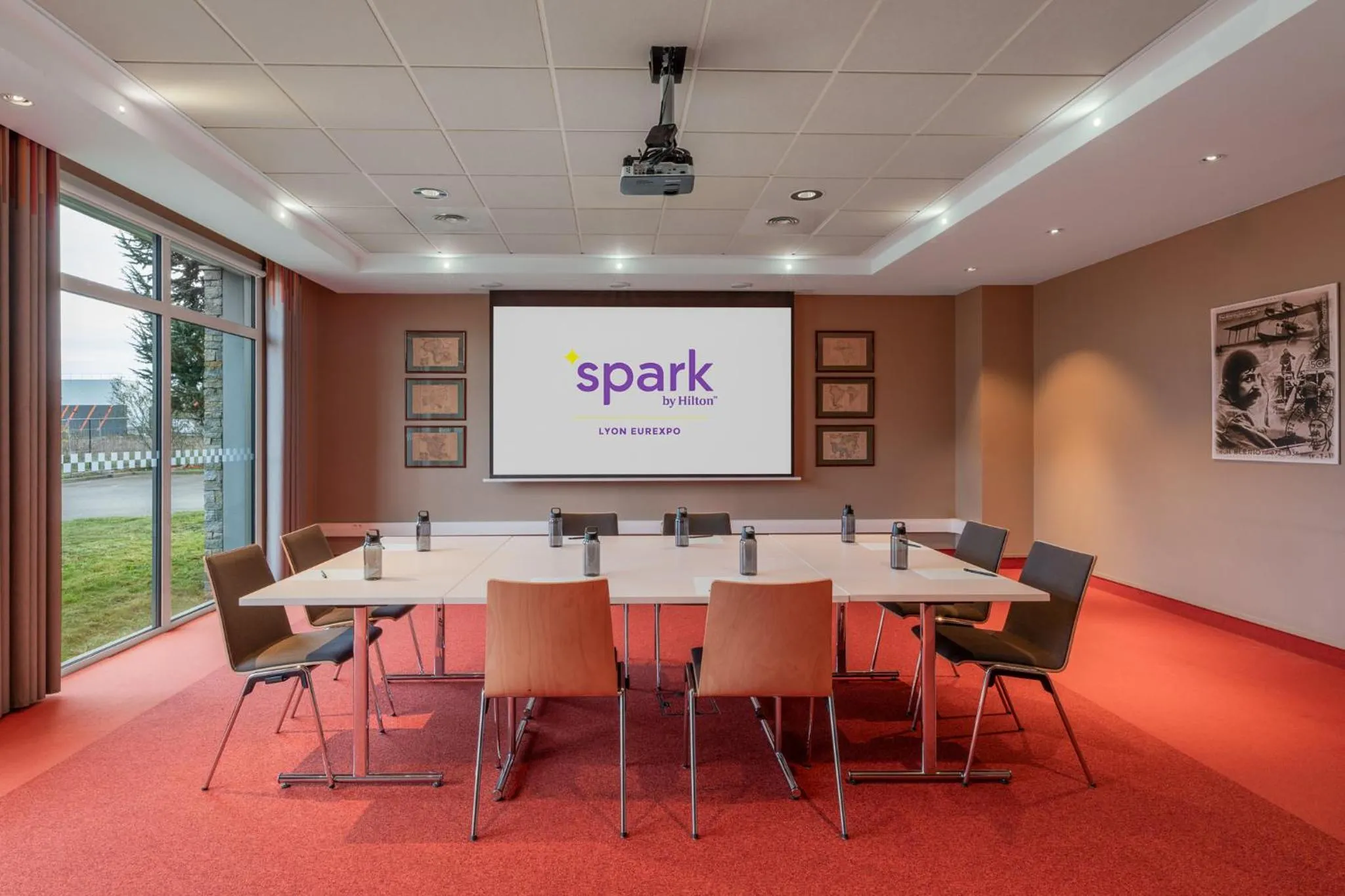 Meeting/conference room in Spark by Hilton Lyon Eurexpo