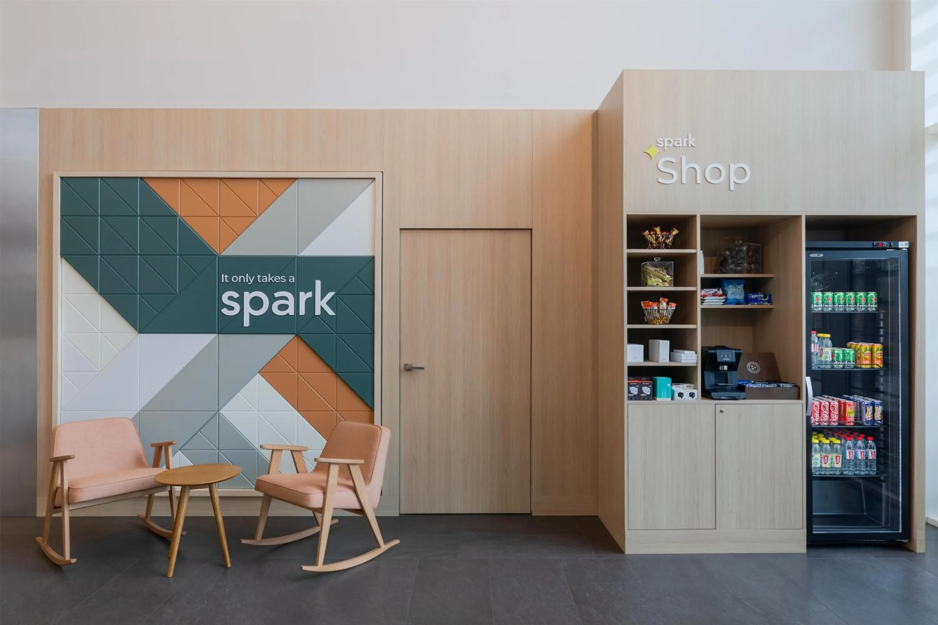 Restaurant/places to eat in Spark by Hilton Lyon Eurexpo