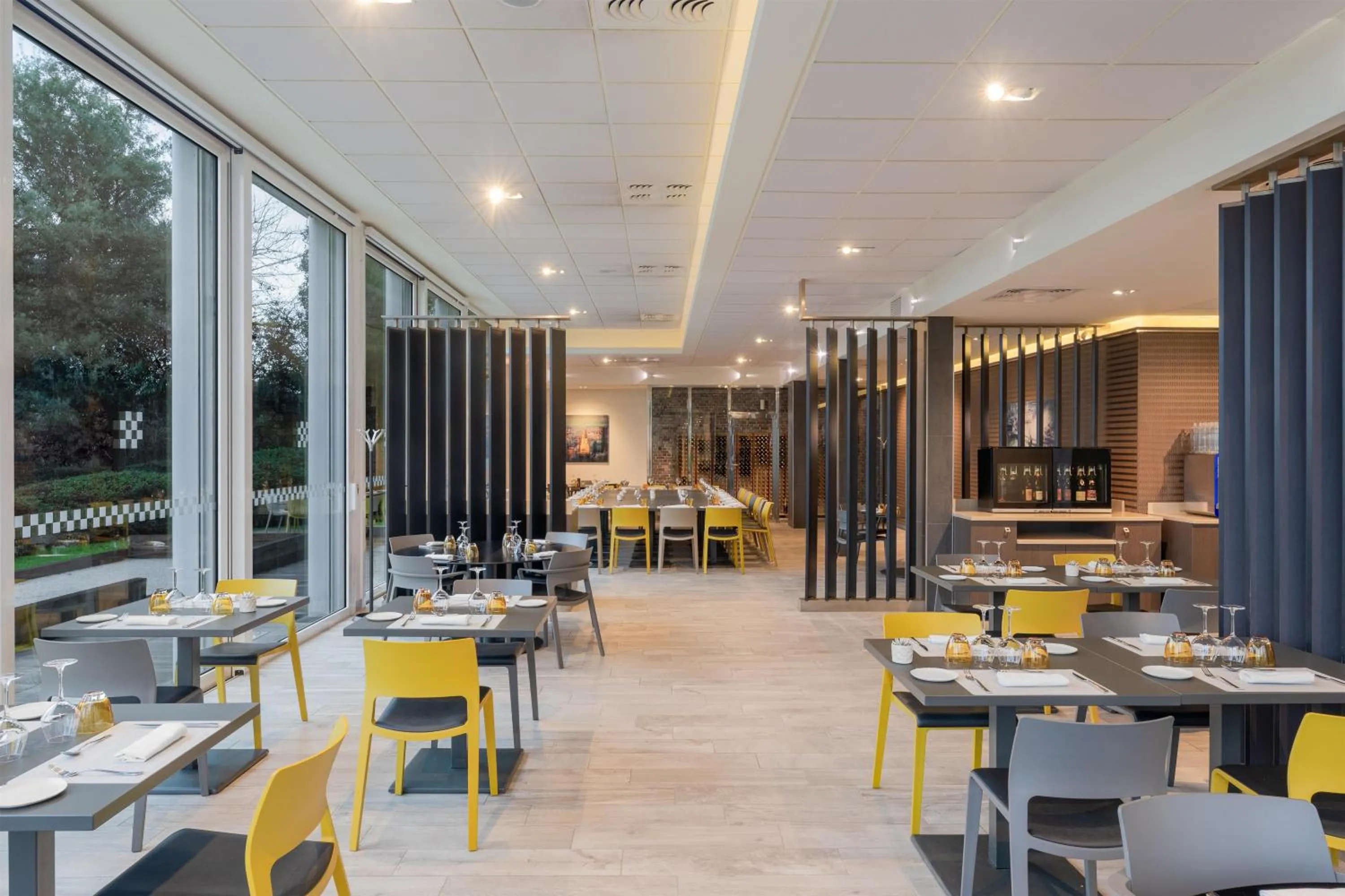 Restaurant/places to eat in Spark by Hilton Lyon Eurexpo