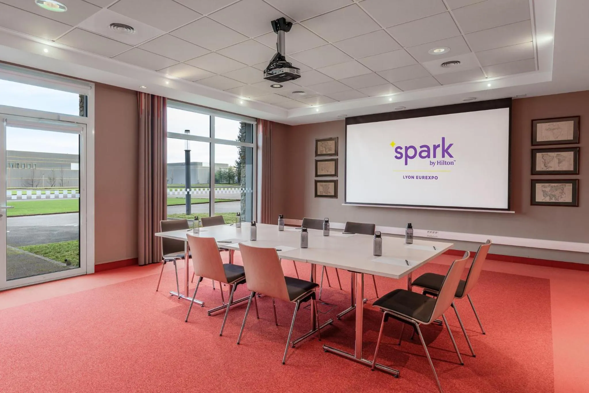 Meeting/conference room in Spark by Hilton Lyon Eurexpo