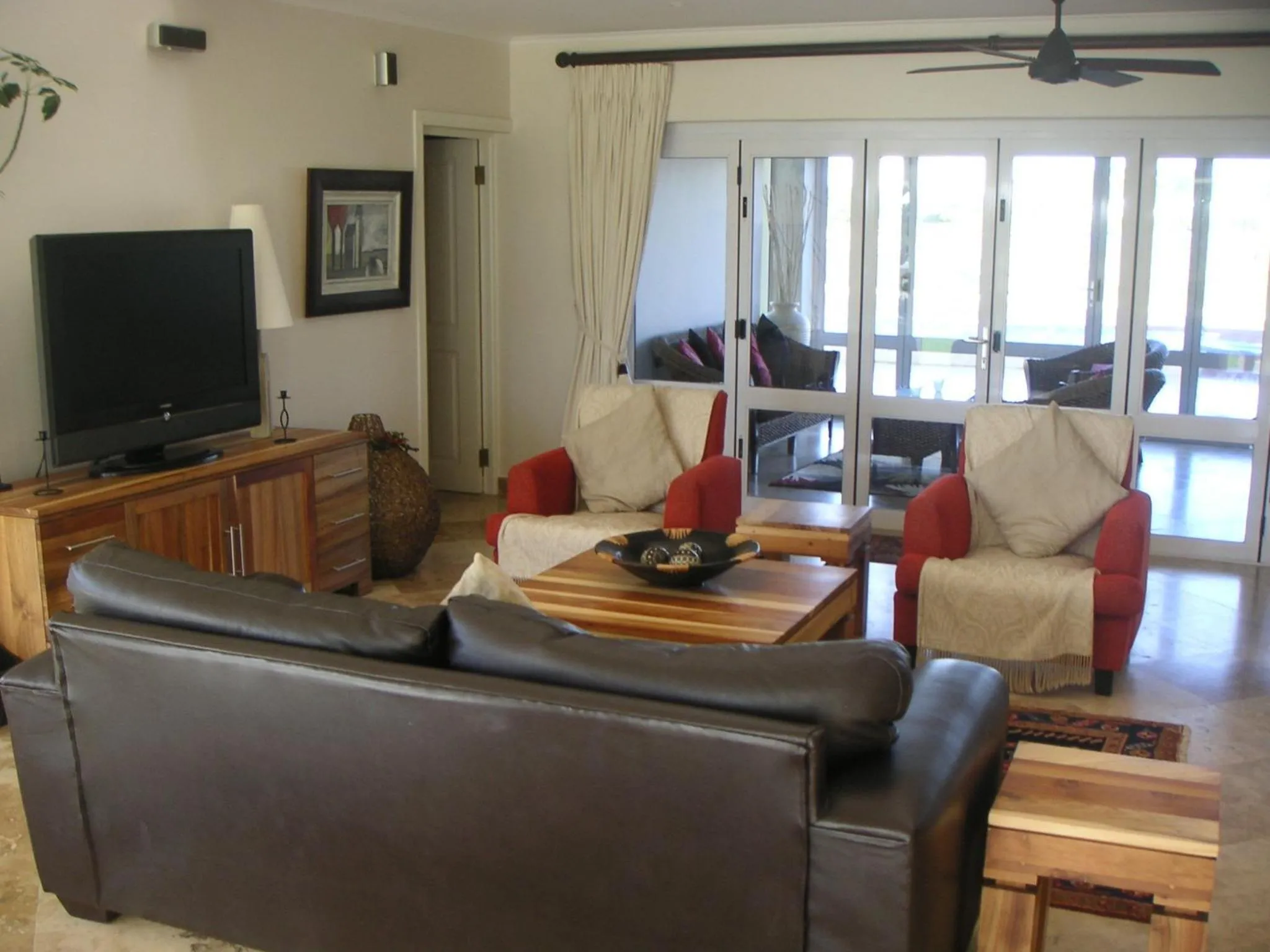 Living room in Waterside Living MM1394