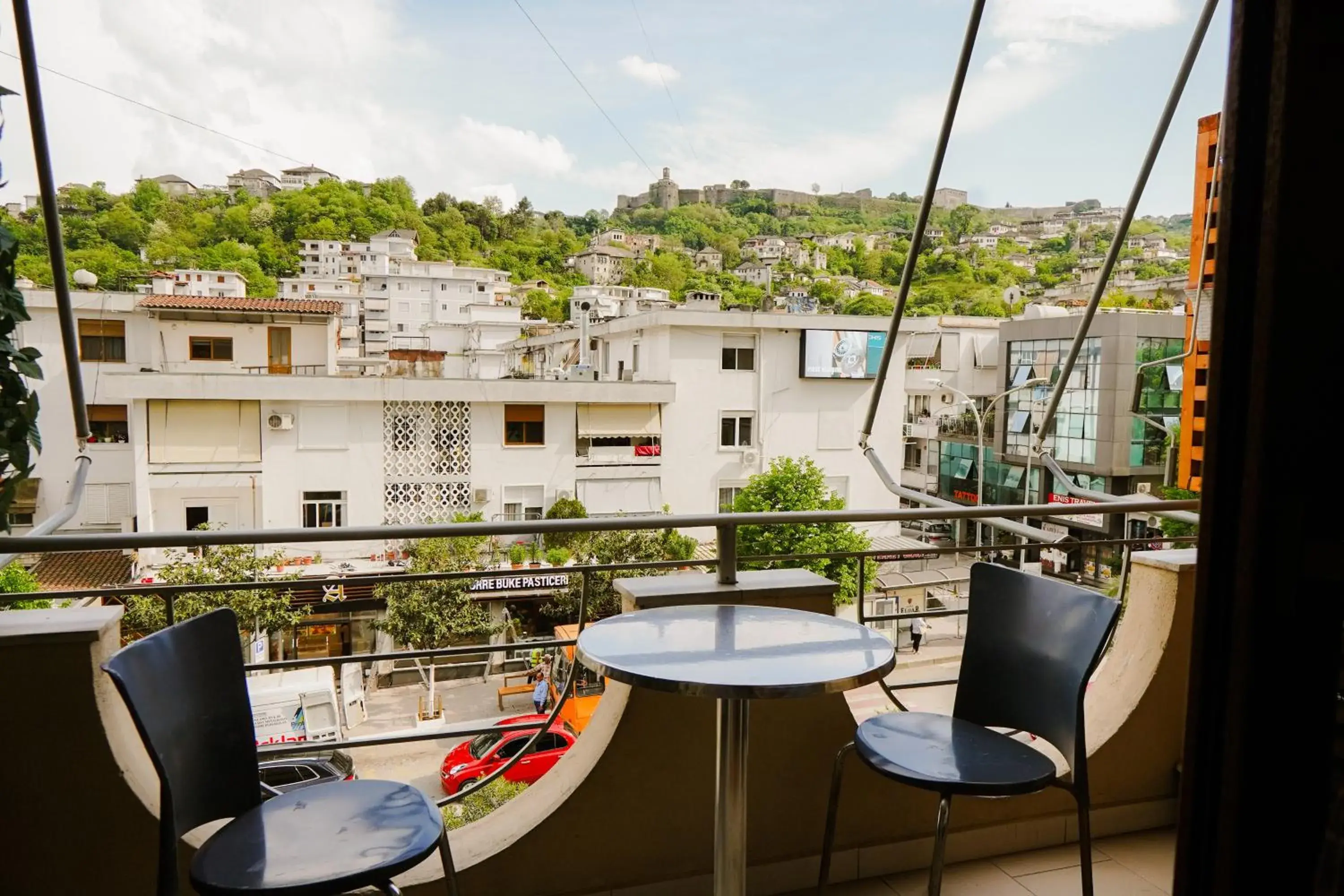 Triple Room with City View in Hotel Shehu Triple Room with City View in Hotel Shehu