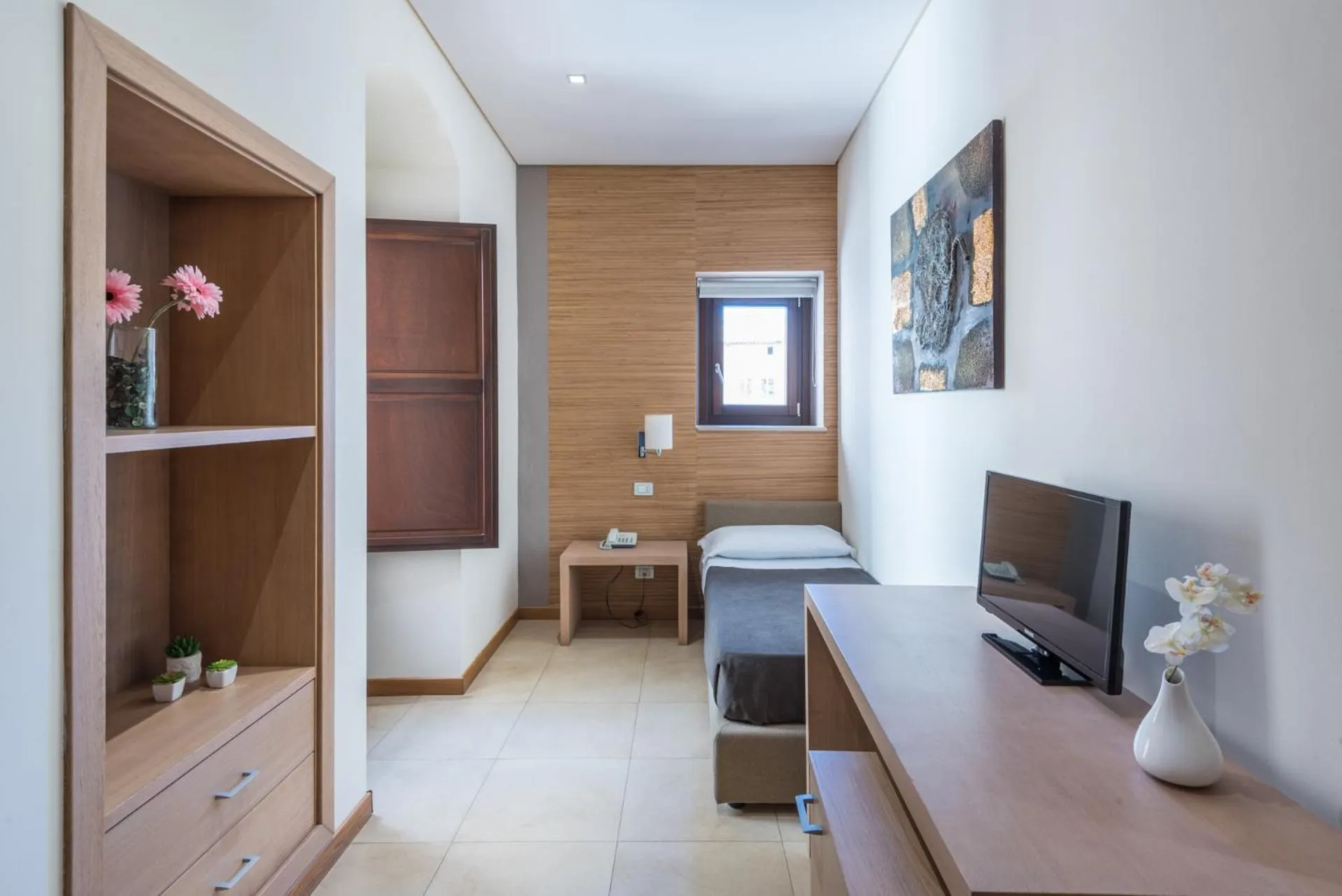 Bedroom, Bed in Hotel Vittorio Veneto