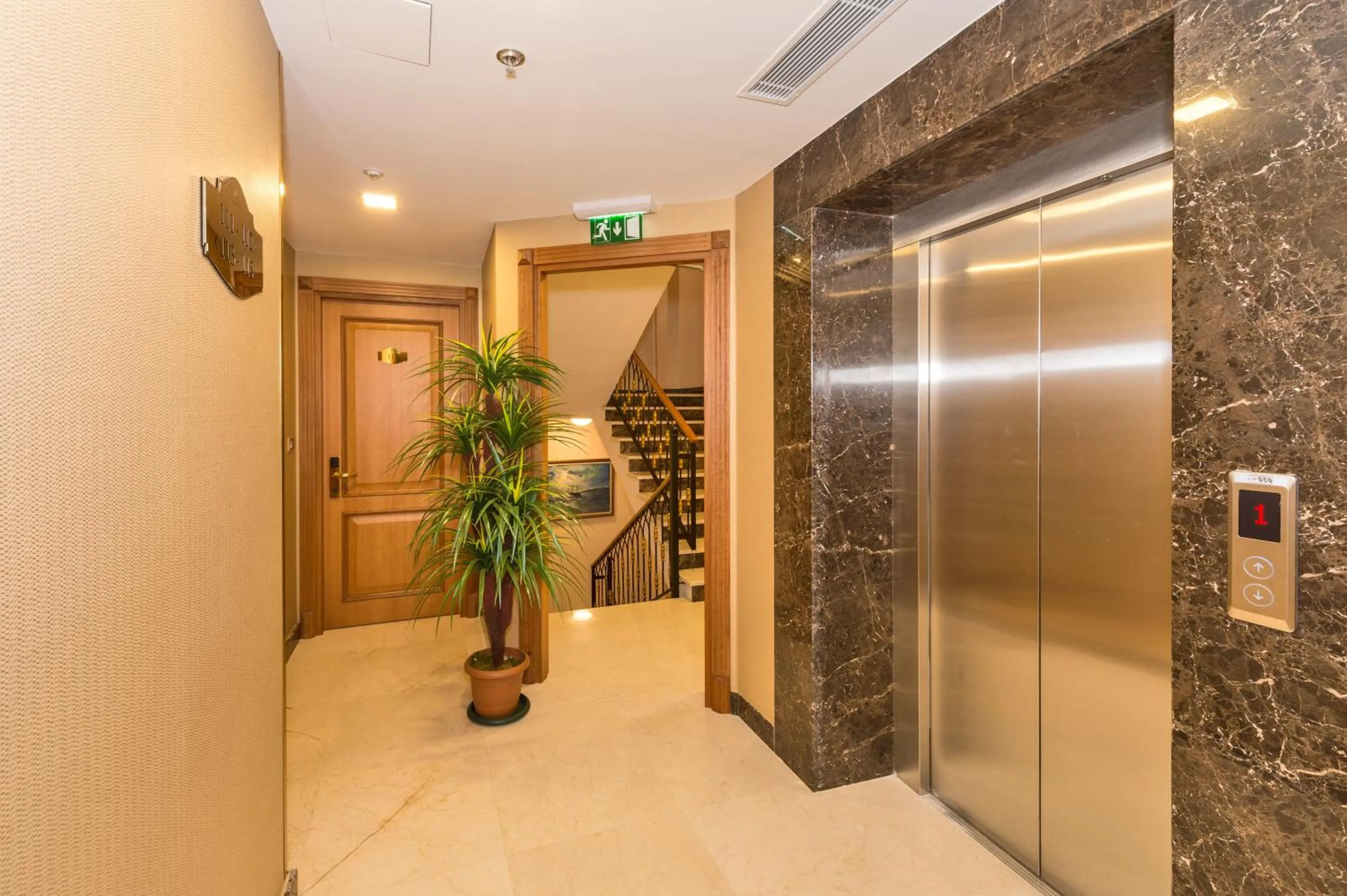 Area and facilities in Aprilis Gold Hotel - Special Category