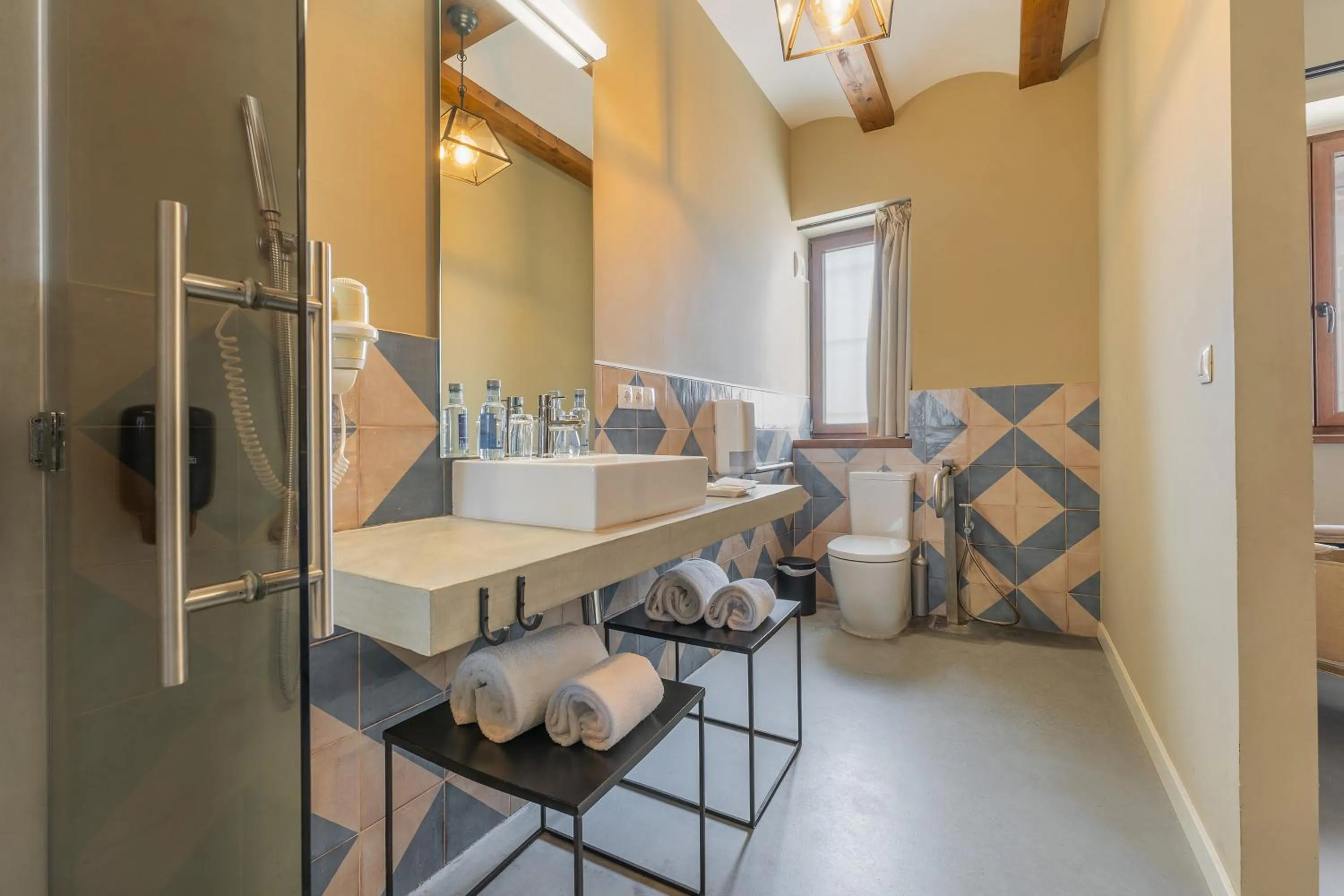 Bathroom in Hotel Mas De Cebrian