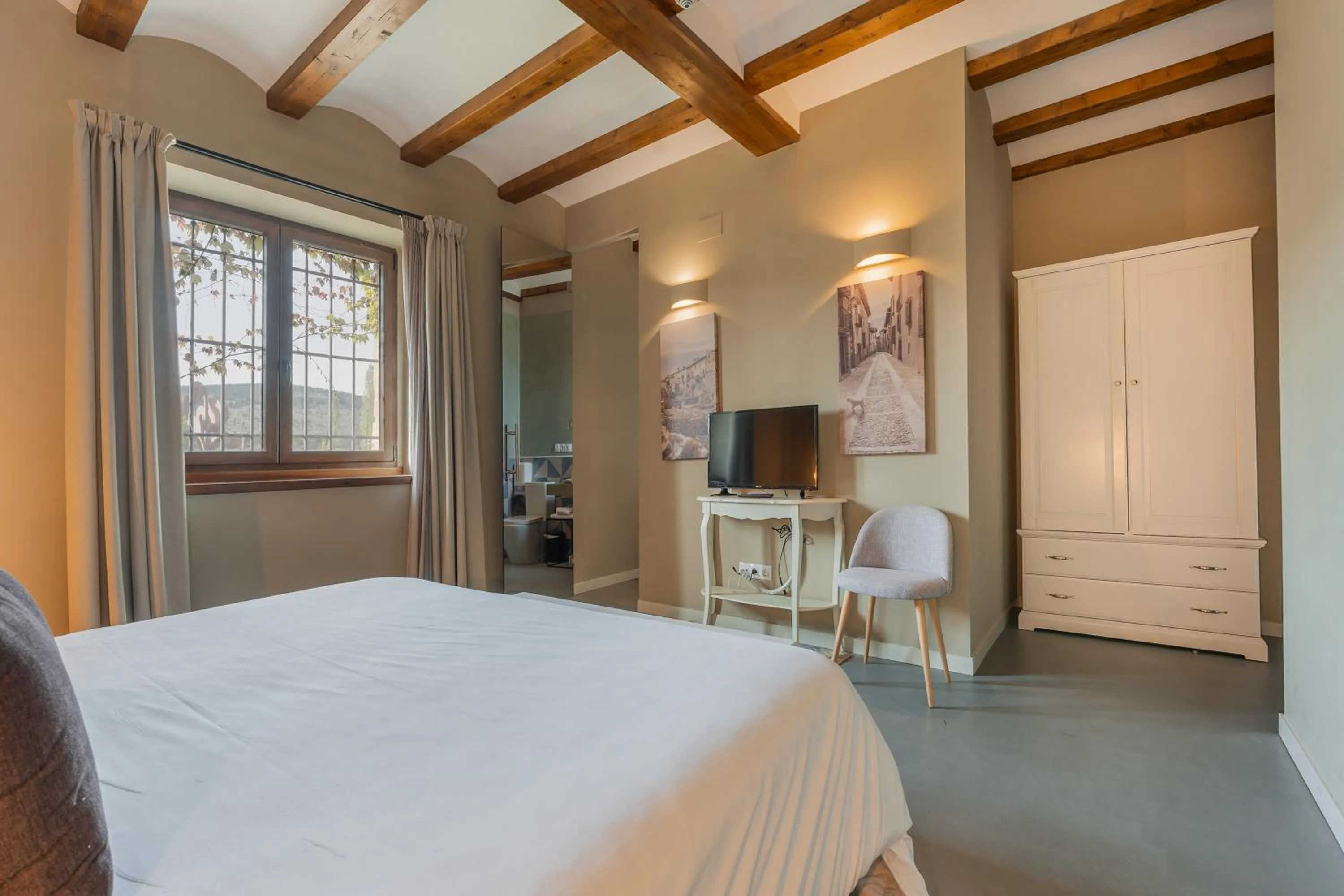 Bedroom, Bed in Hotel Mas De Cebrian