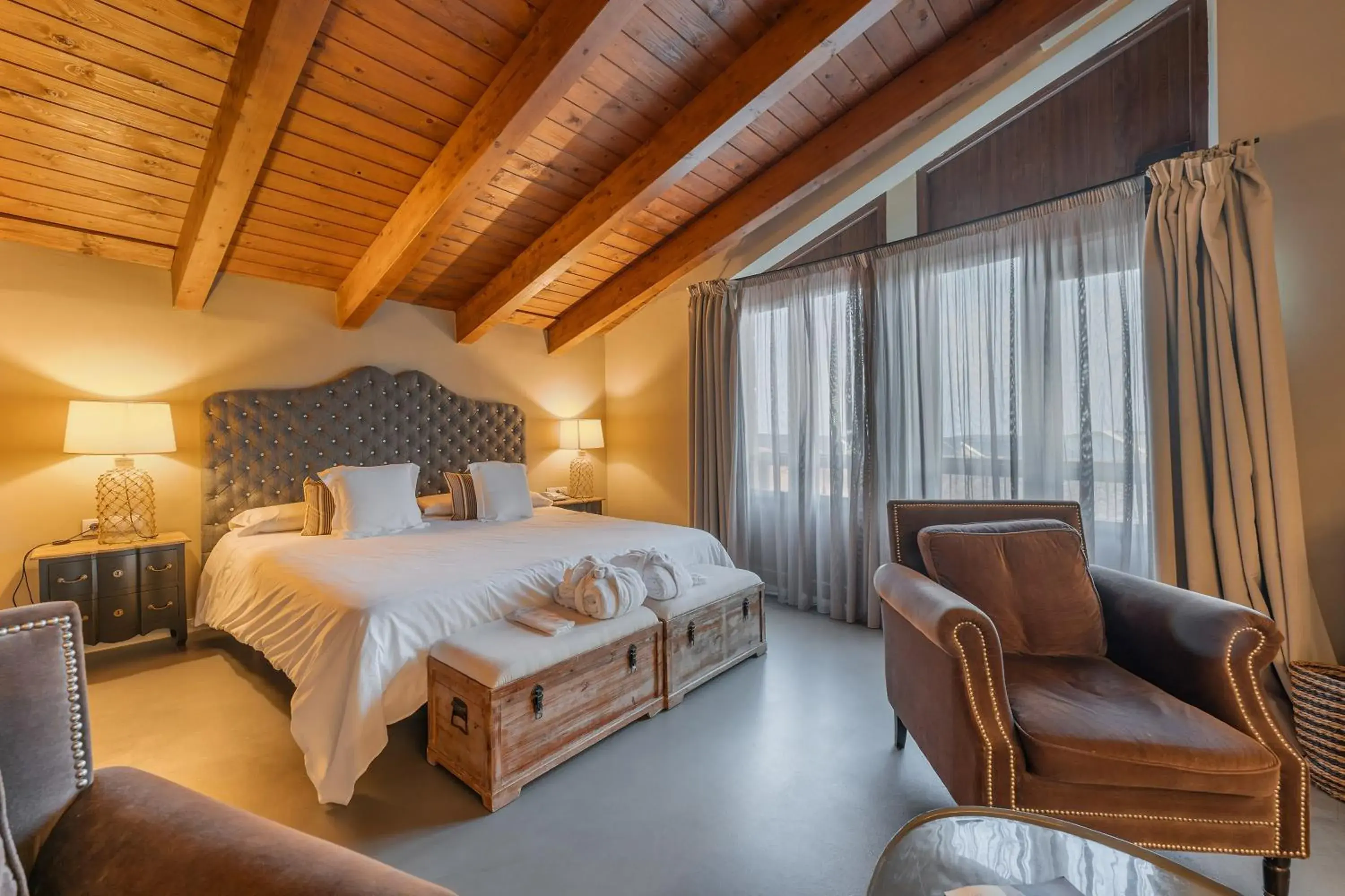 Bedroom, Bed in Hotel Mas De Cebrian Bedroom, Bed in Hotel Mas De Cebrian