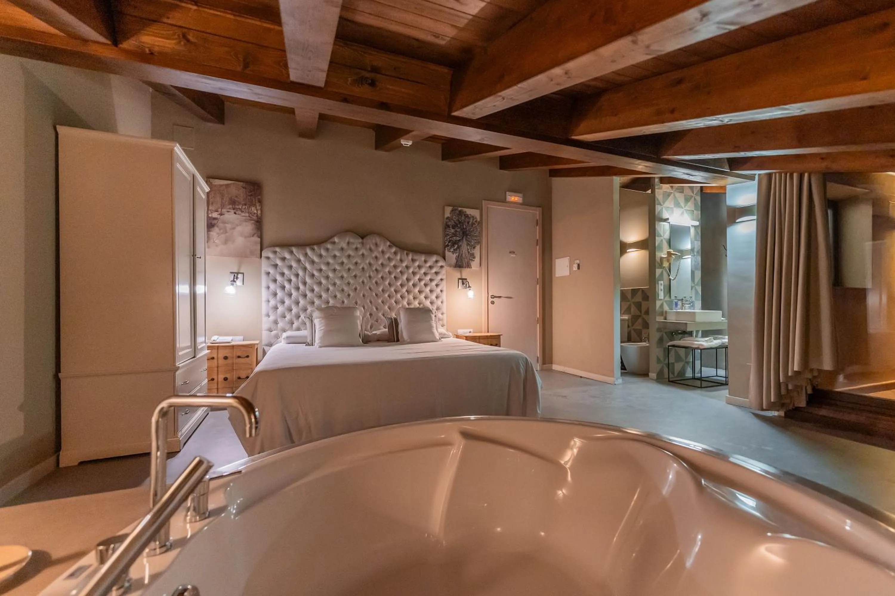 Bedroom, Bed in Hotel Mas De Cebrian