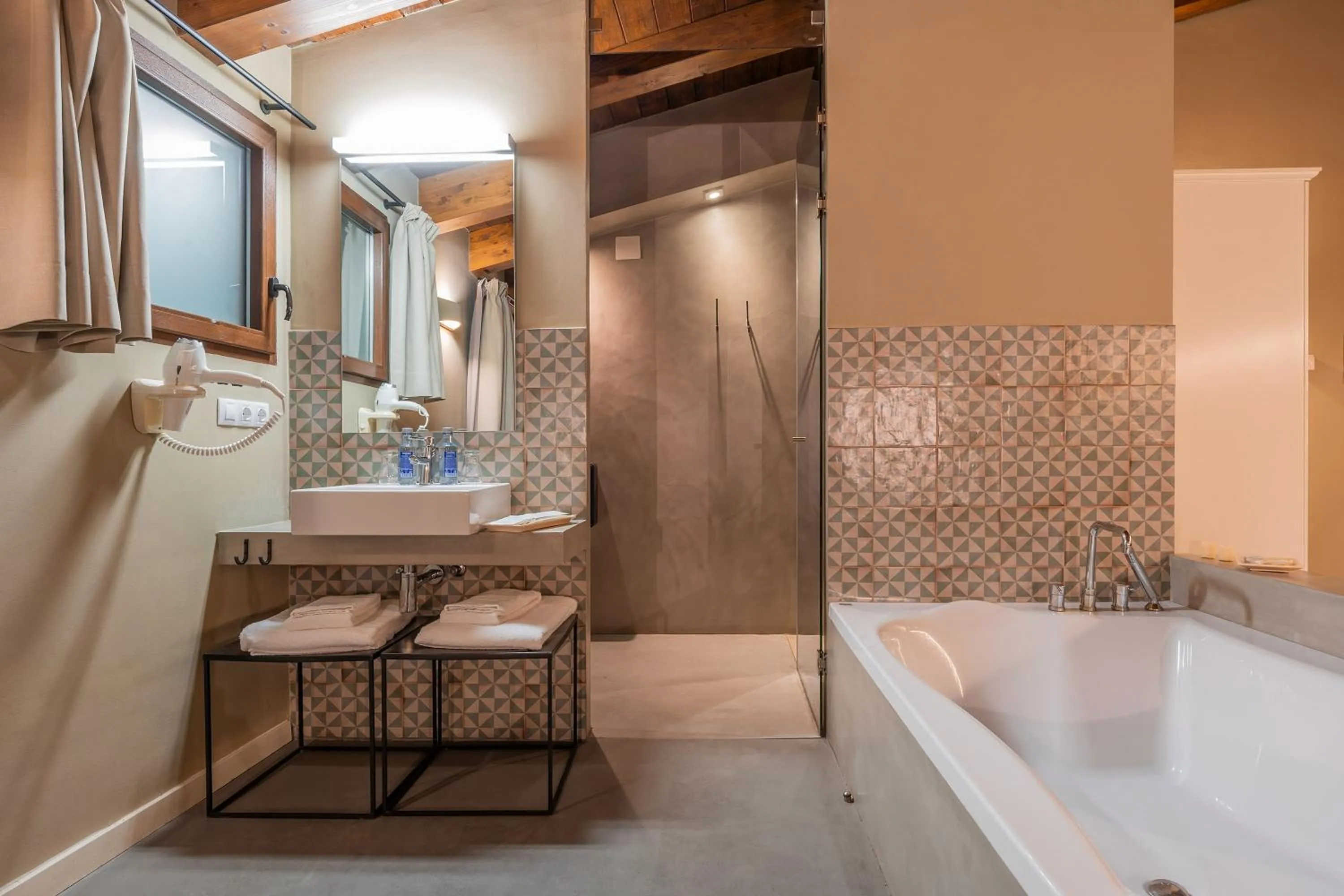 Bathroom in Hotel Mas De Cebrian