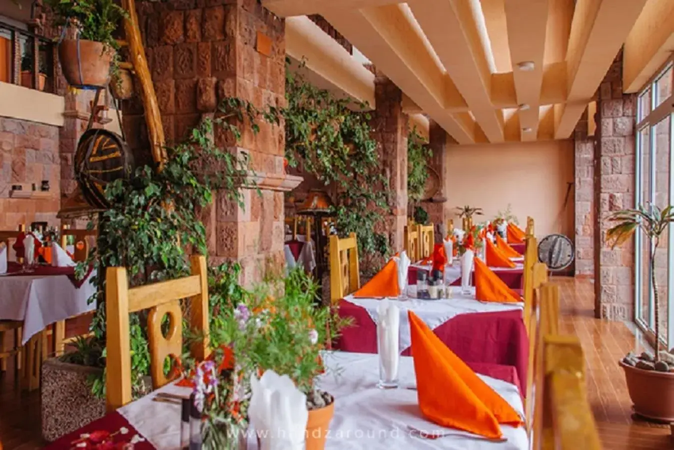 Restaurant/places to eat in Maribela Hotel Restaurant/places to eat in Maribela Hotel