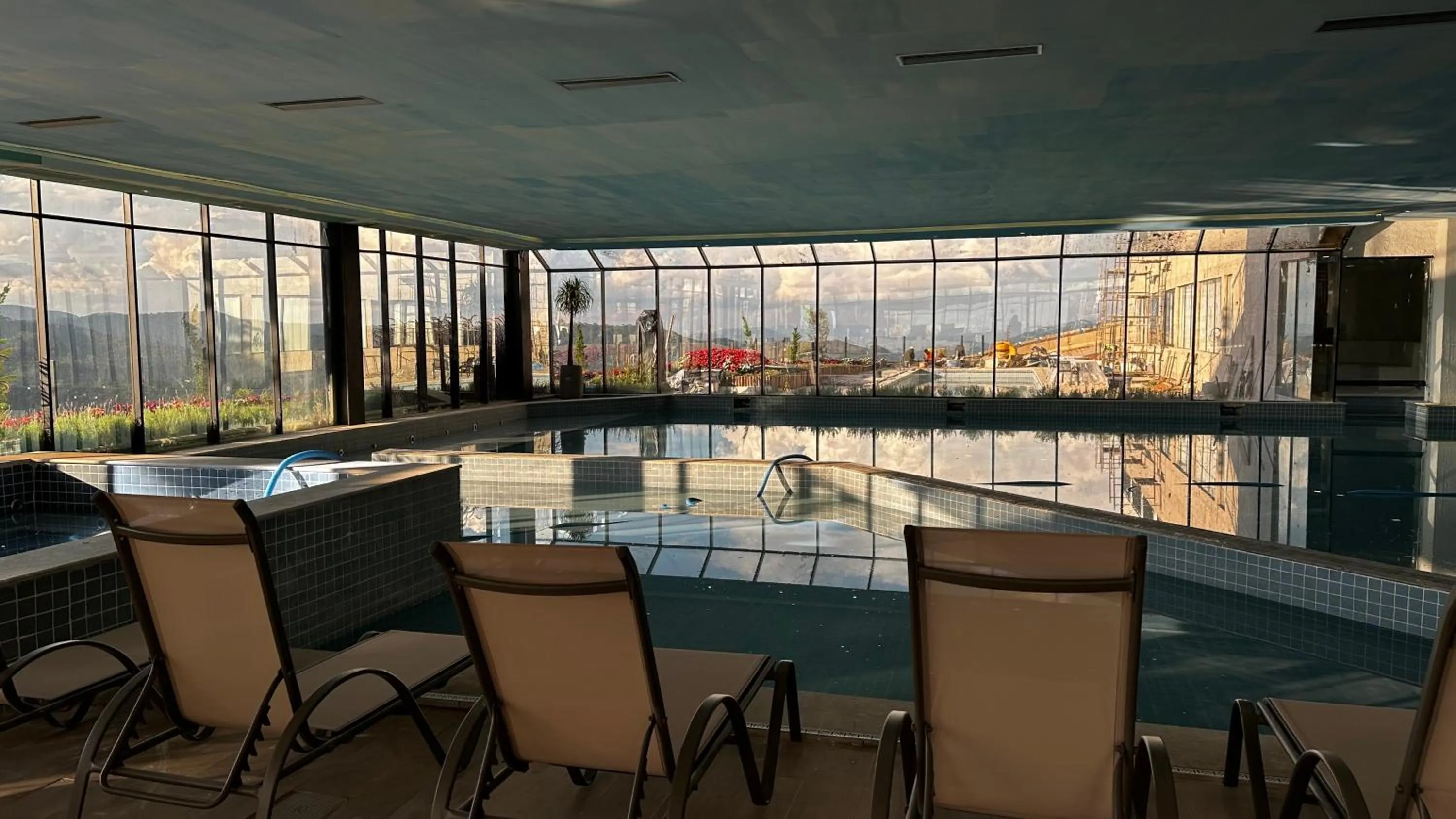 Lounge or bar in Gran Paradiso Campos do Jordão By Ventura OFICIAL