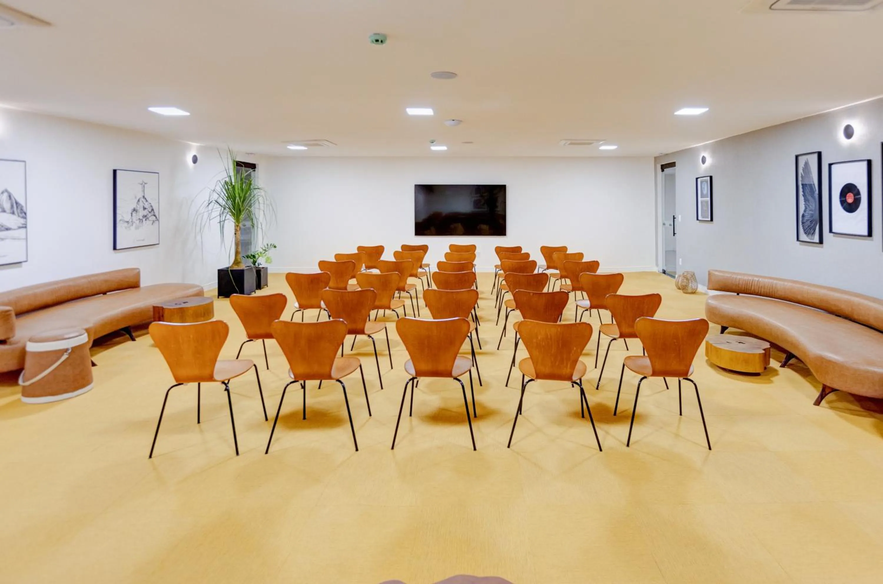 Banquet/Function facilities in Gran Paradiso Campos do Jordão By Ventura OFICIAL