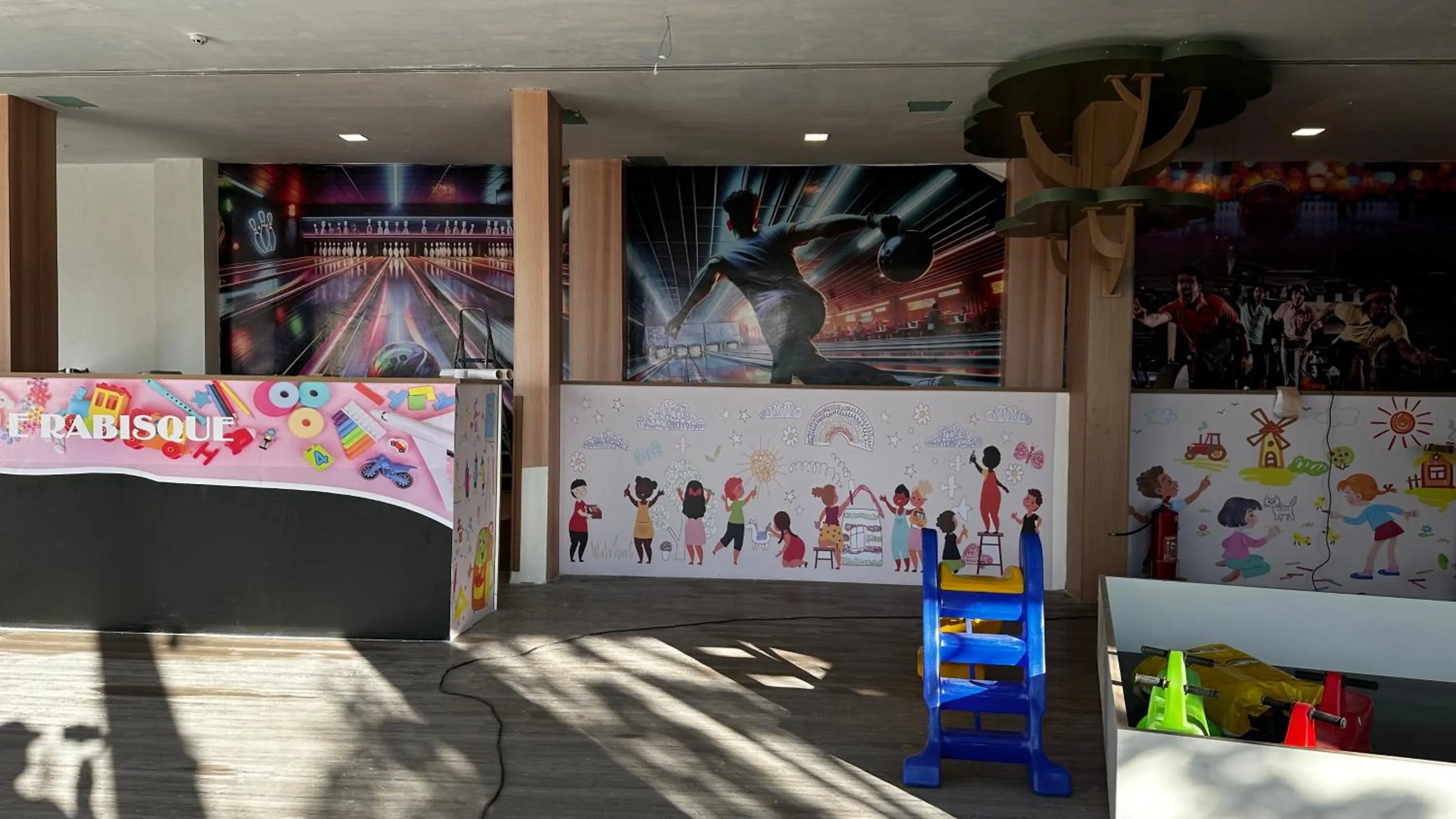 children in Gran Paradiso Campos do Jordão By Ventura OFICIAL