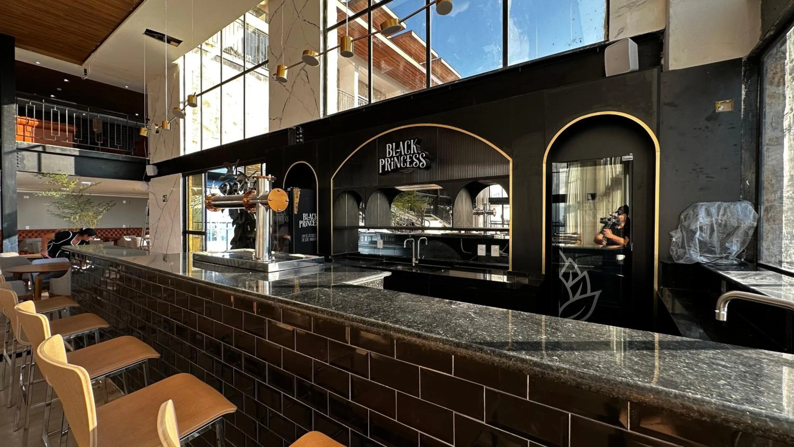 Lounge or bar in Gran Paradiso Campos do Jordão By Ventura OFICIAL