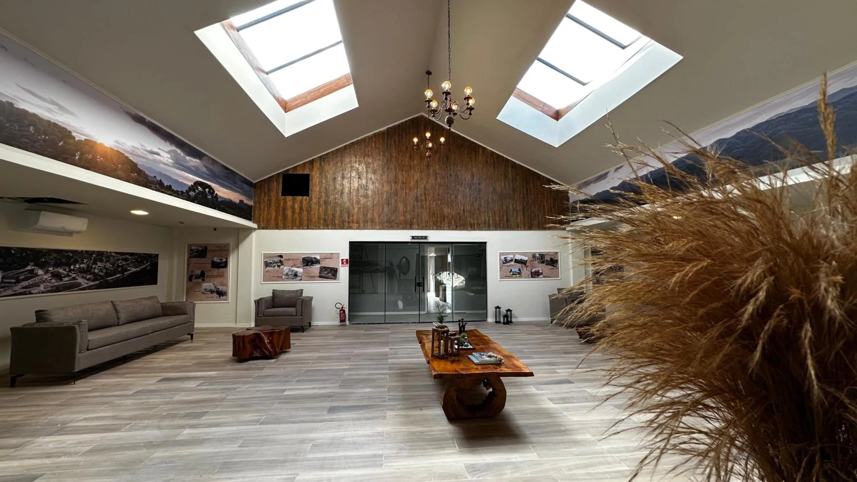 Lobby or reception in Gran Paradiso Campos do Jordão By Ventura OFICIAL
