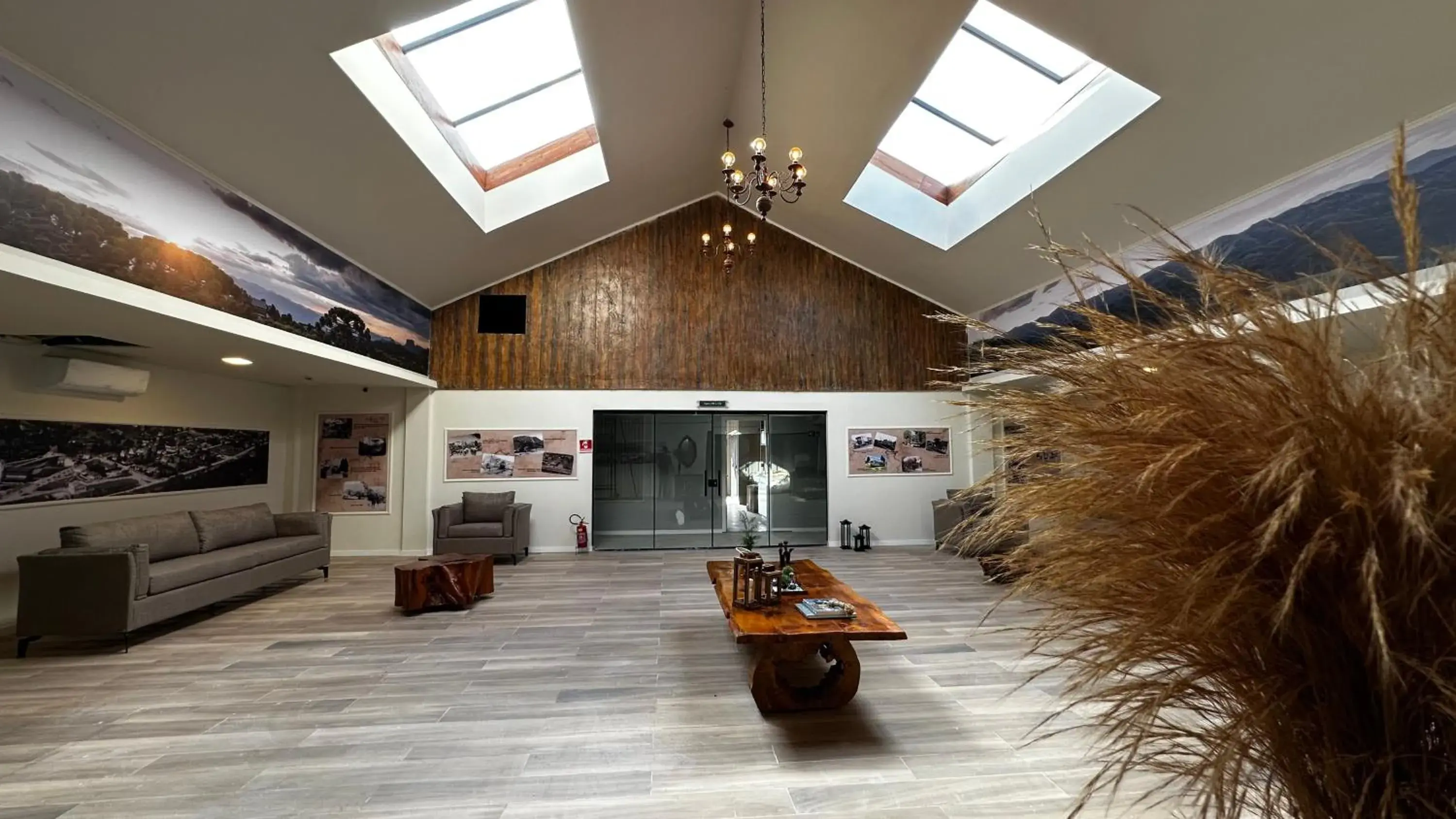 Lobby or reception in Gran Paradiso Campos do Jordão By Ventura OFICIAL Lobby or reception in Gran Paradiso Campos do Jordão By Ventura OFICIAL
