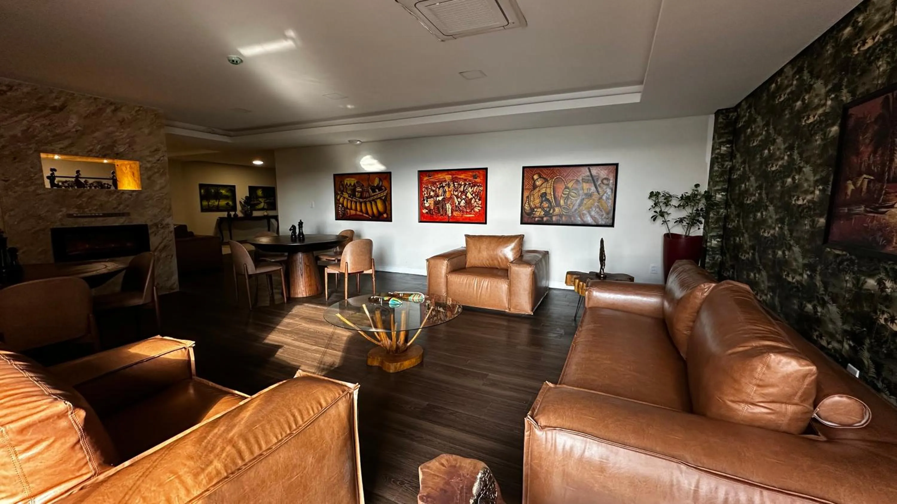 Seating area in Gran Paradiso Campos do Jordão By Ventura OFICIAL