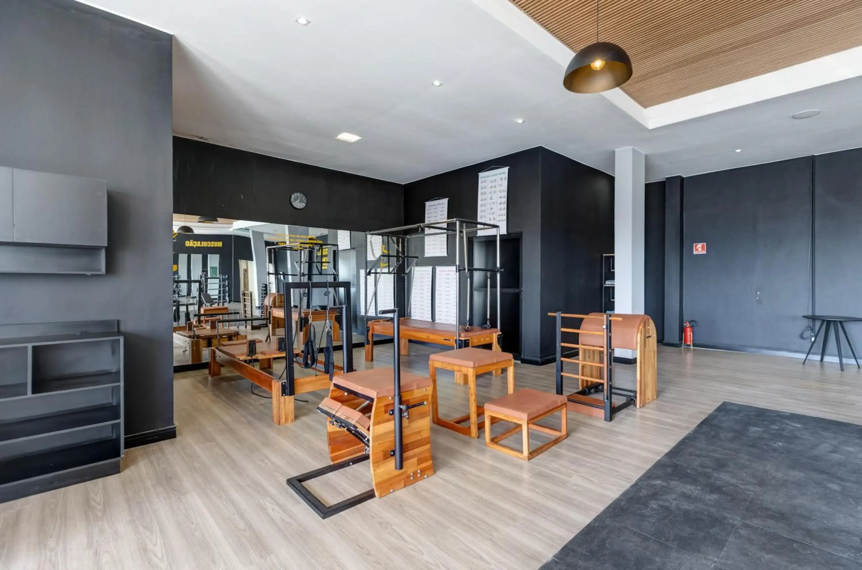 Fitness centre/facilities in Gran Paradiso Campos do Jordão By Ventura OFICIAL Fitness centre/facilities in Gran Paradiso Campos do Jordão By Ventura OFICIAL