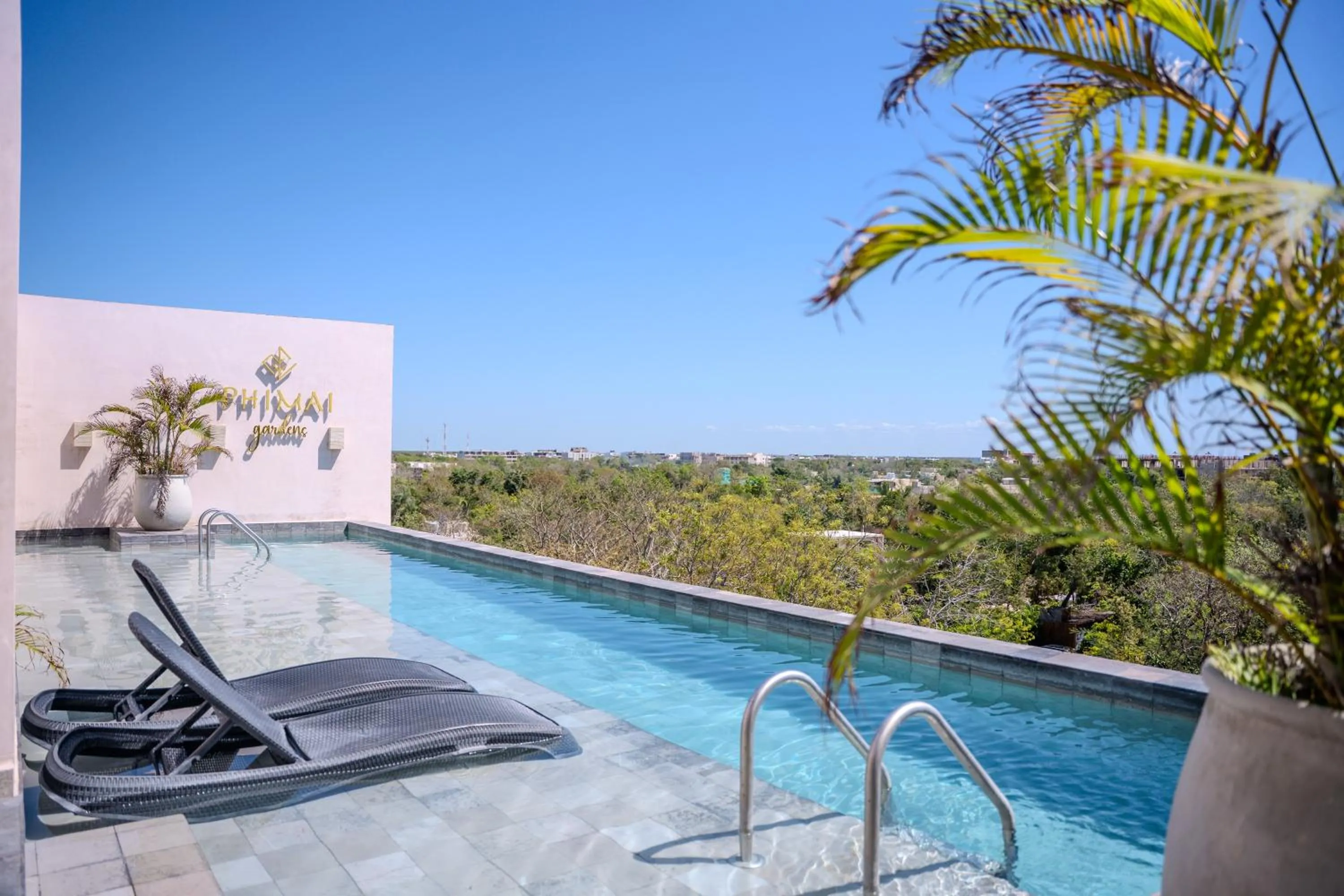 Pool view in The Garden Residences by Casago