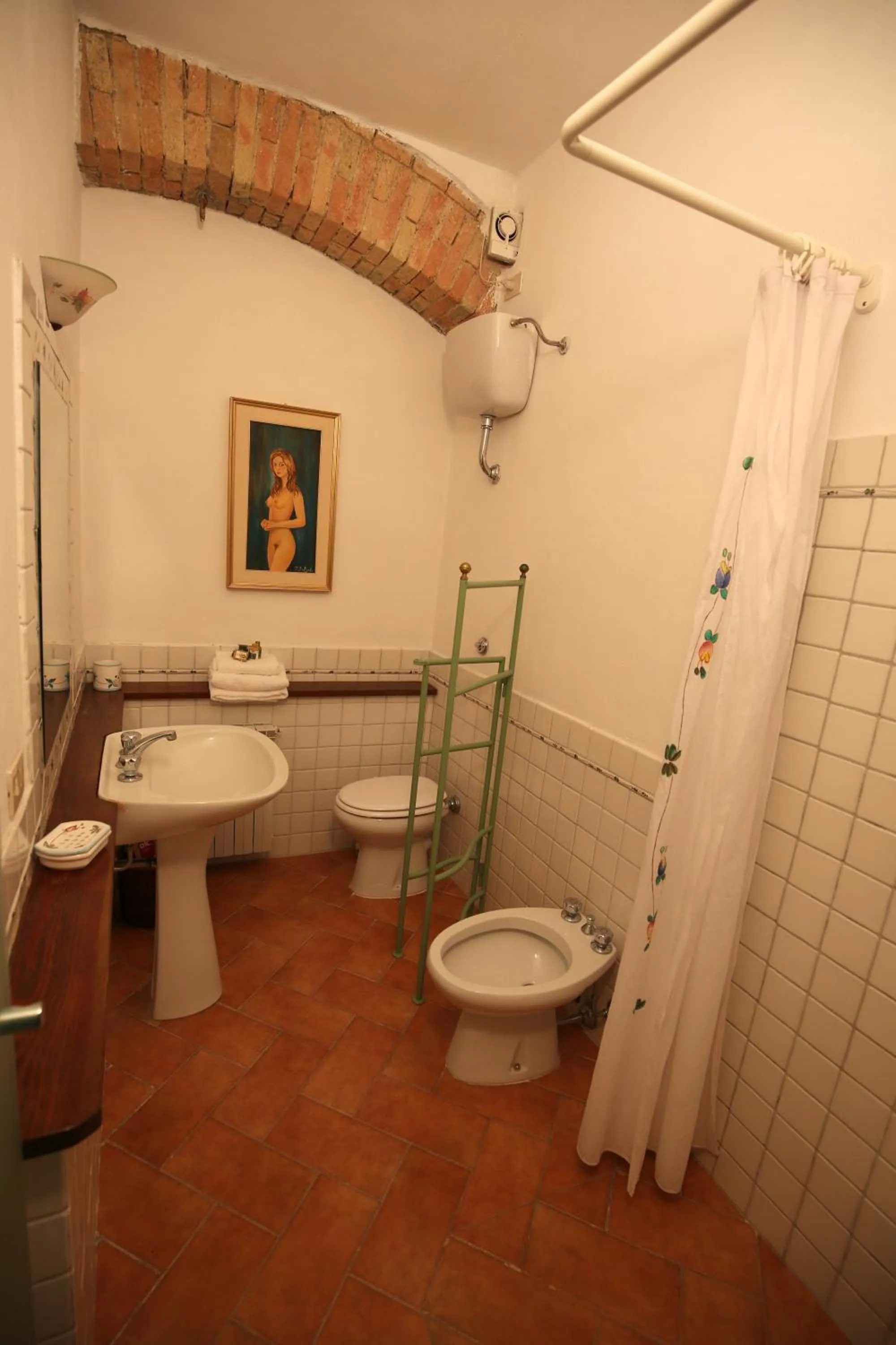 Bathroom in Residenza Santa Maria In Borraccia