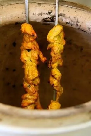 Restaurant/places to eat in Le Fauverney Lodge