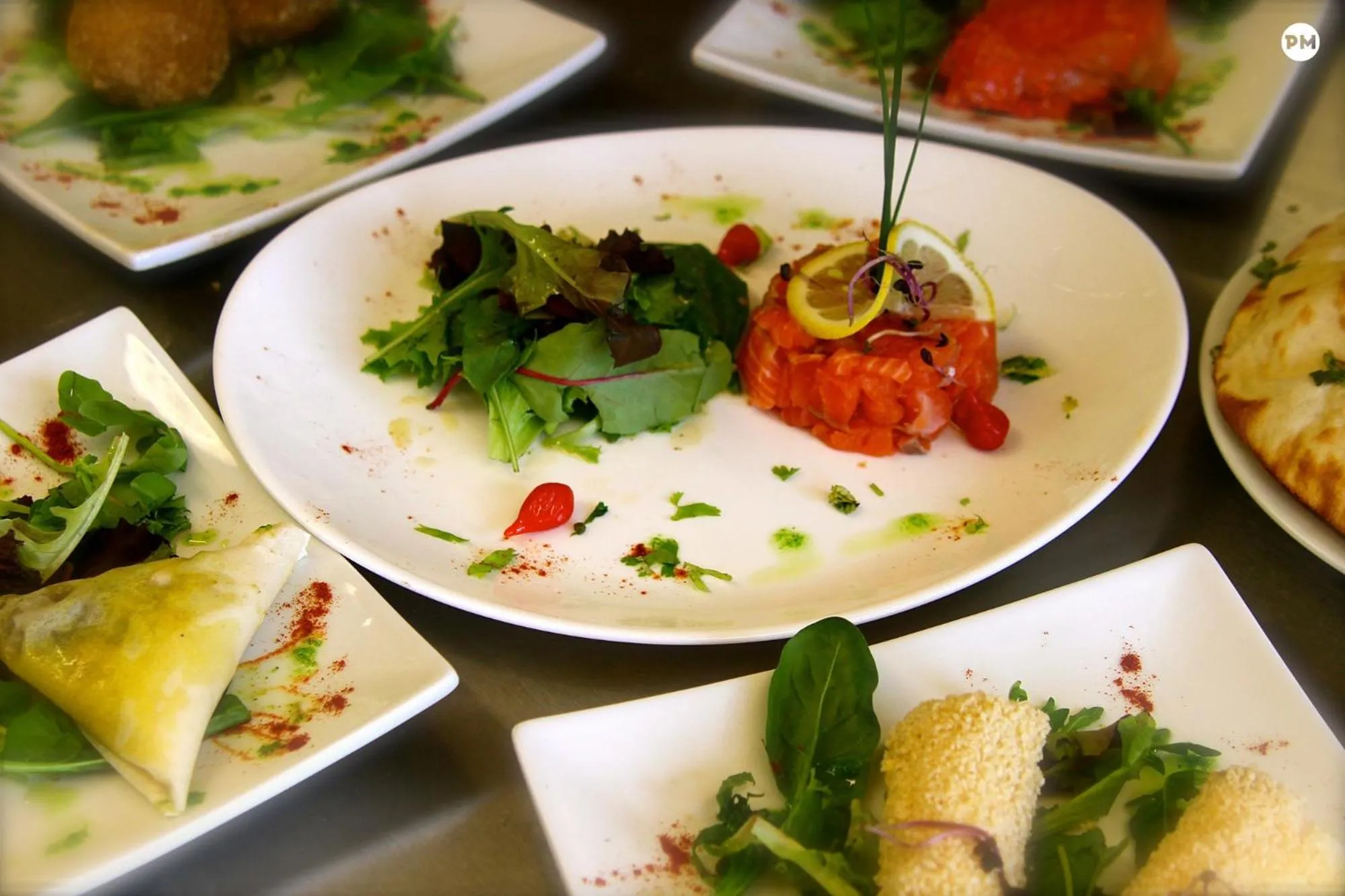 Restaurant/places to eat in Le Fauverney Lodge