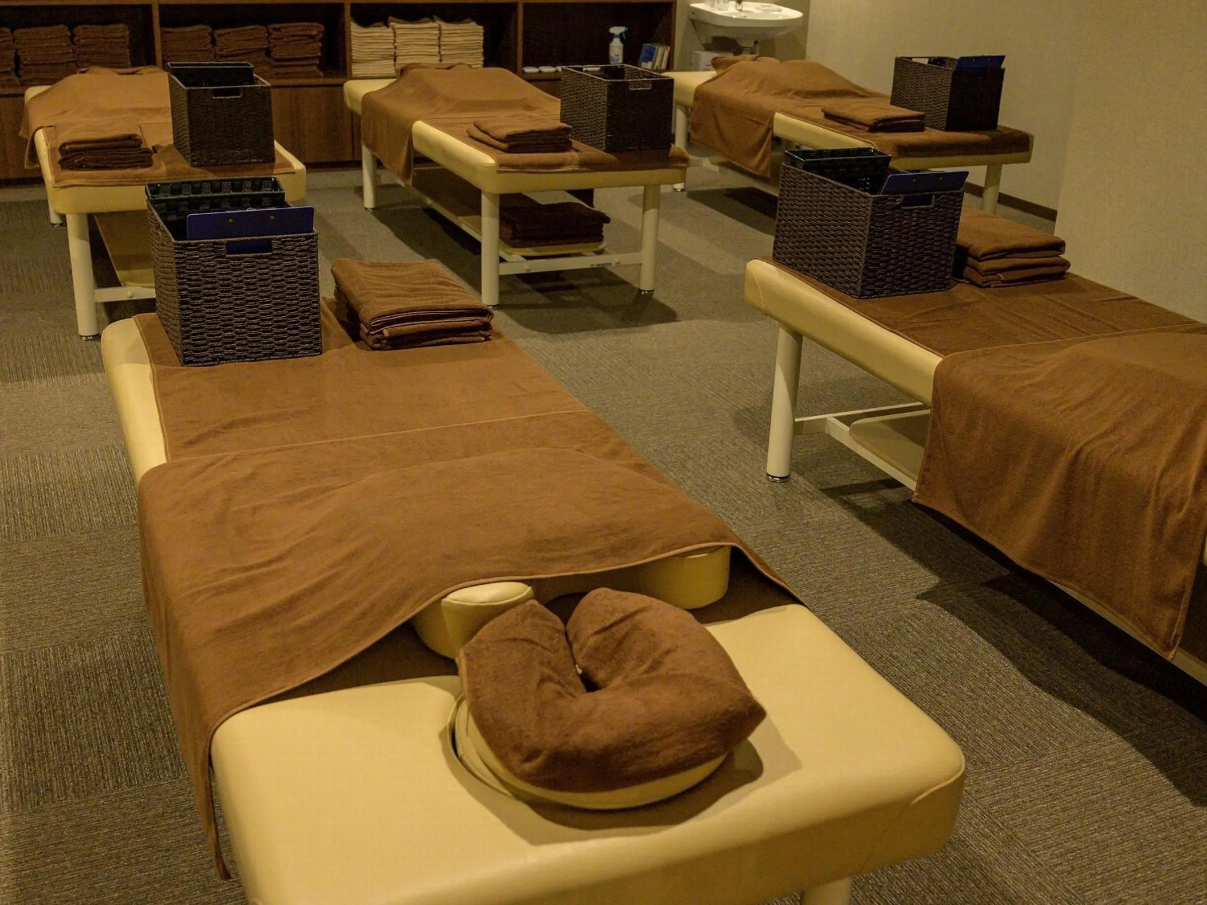 Massage, Bed in ホテル京都エミナースManyonoyuHotelKyotoEminence