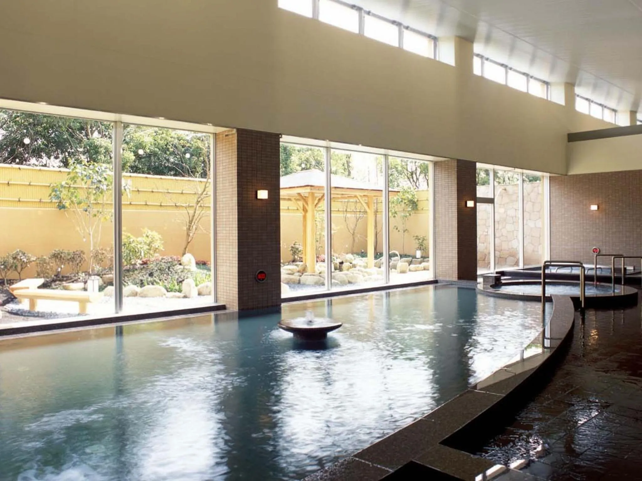 Hot Spring Bath in ホテル京都エミナースManyonoyuHotelKyotoEminence