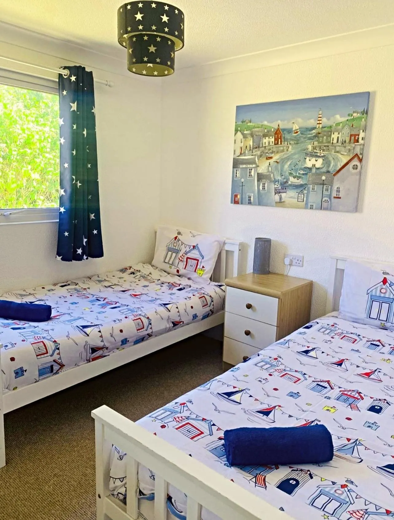 Bedroom, Bed in Dawlish Warren Holidays