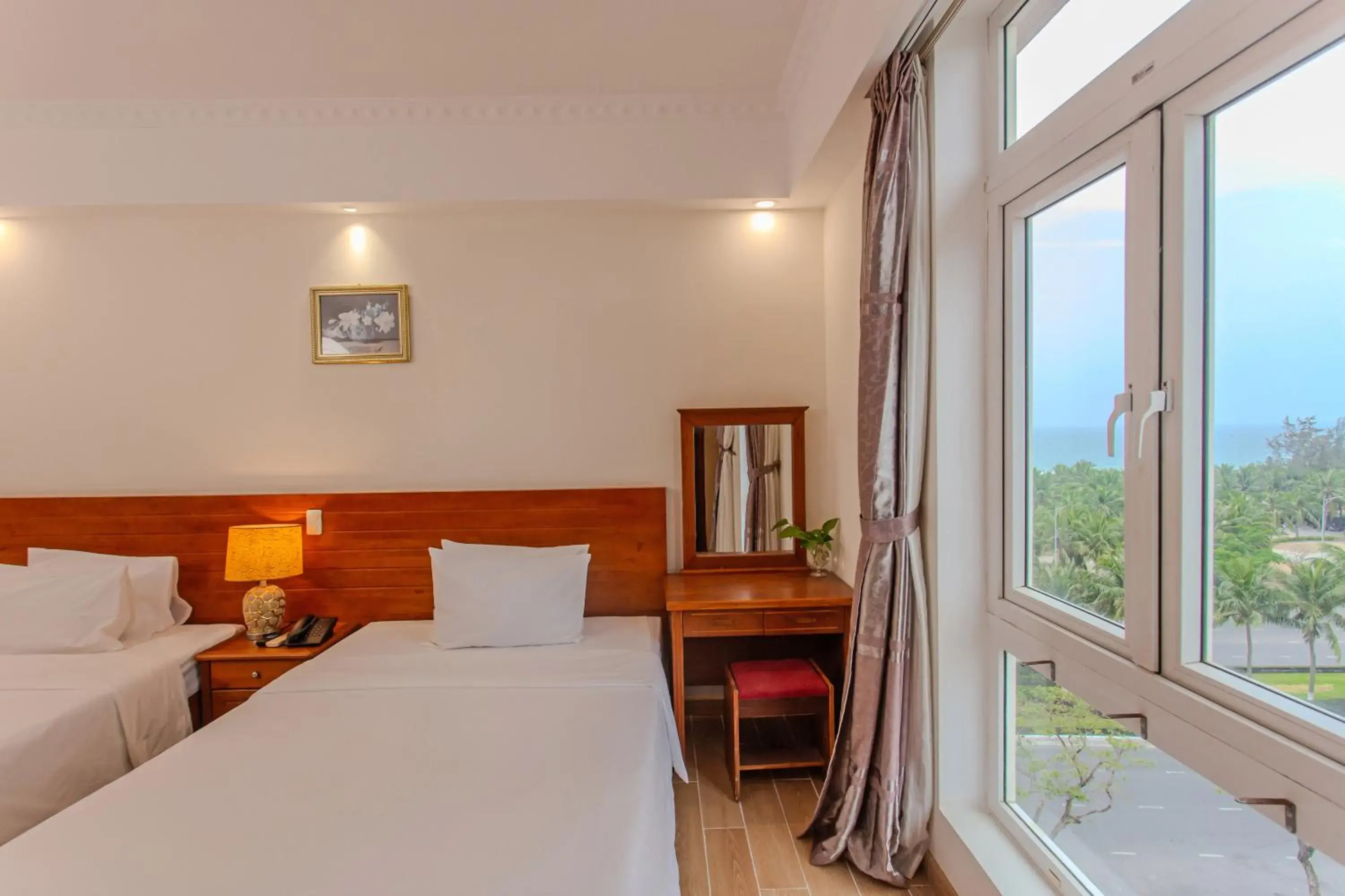Twin Room with Sea View in Seavitel Danang Beach Hotel Twin Room with Sea View in Seavitel Danang Beach Hotel