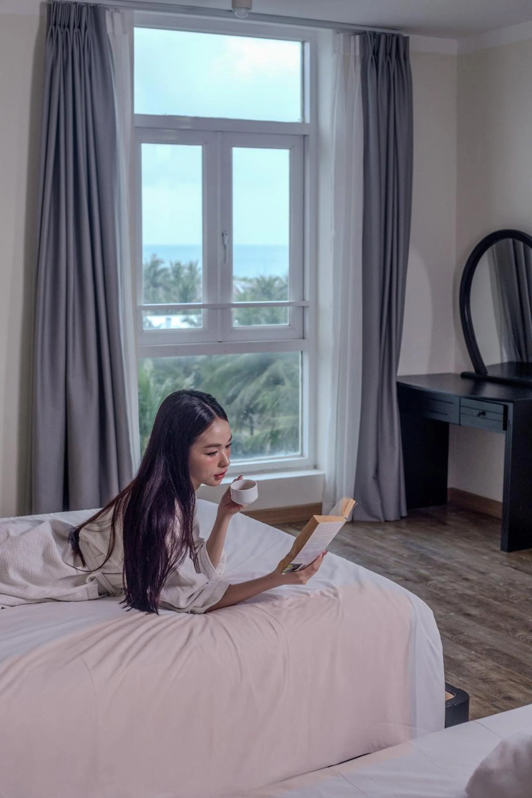 Bed in Seavitel Danang Beach Hotel