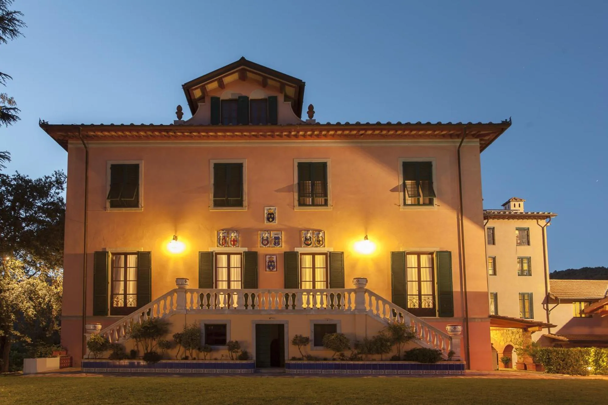 Property building in Villa Gobbi Benelli
