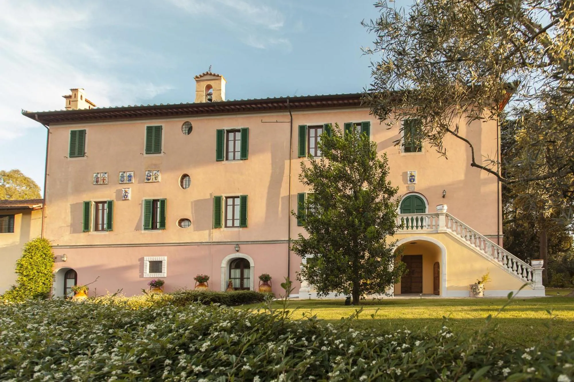 Property building in Villa Gobbi Benelli