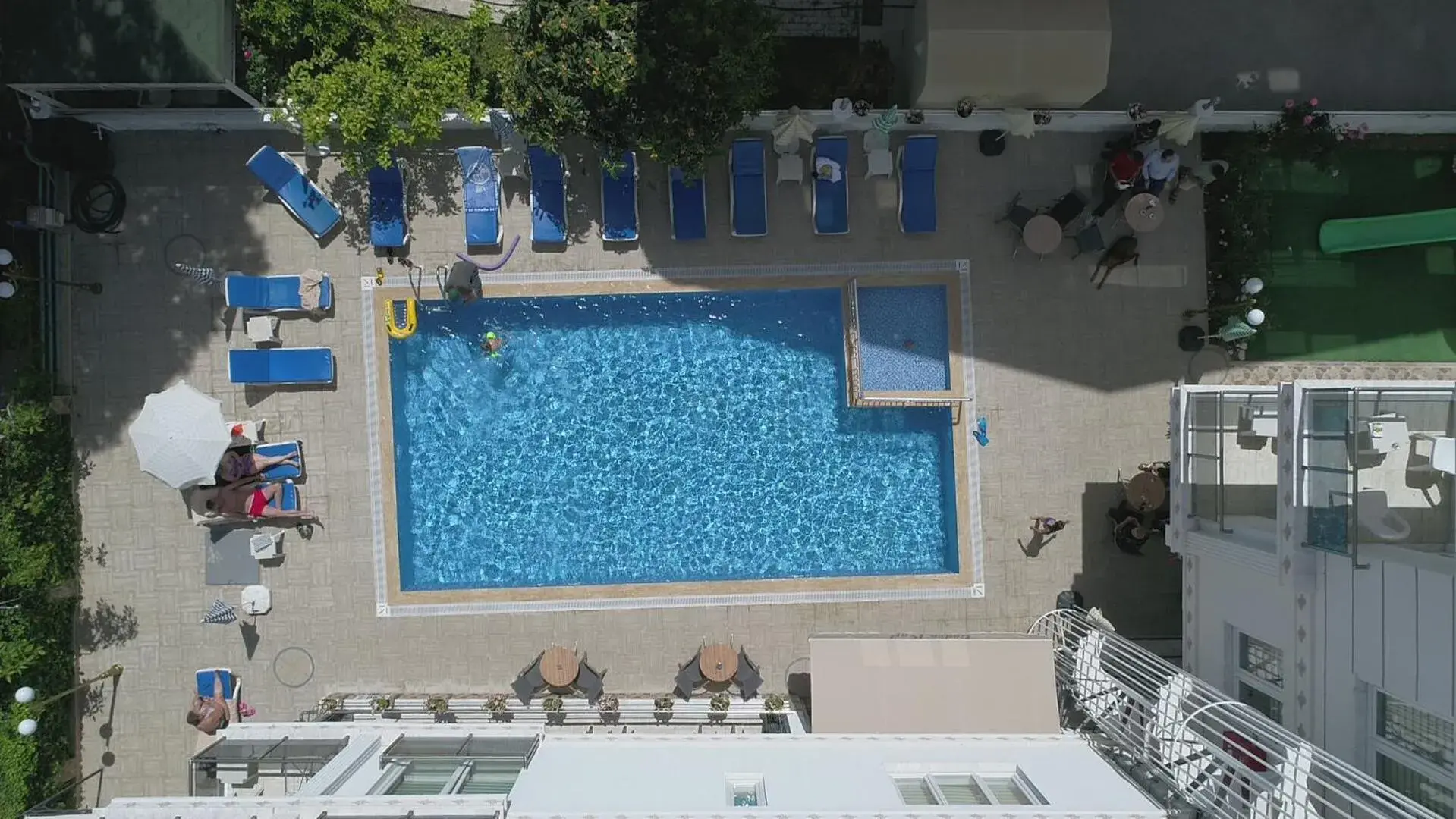 Bird's eye view in Güden-Pearl Bird's eye view in Güden-Pearl