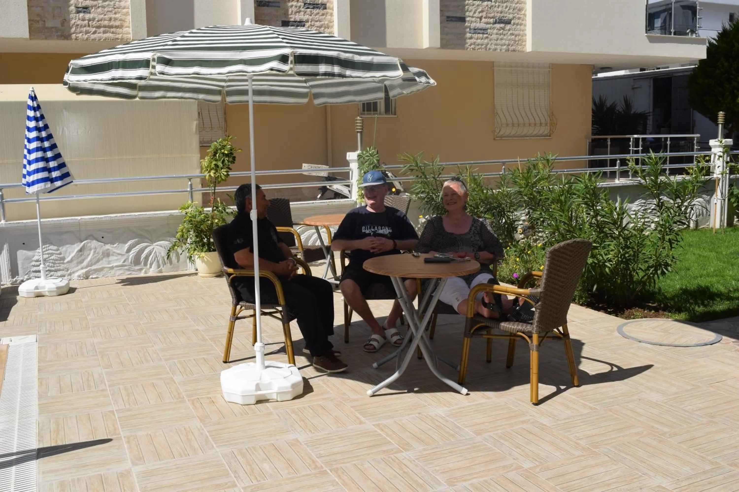 Garden in Güden-Pearl