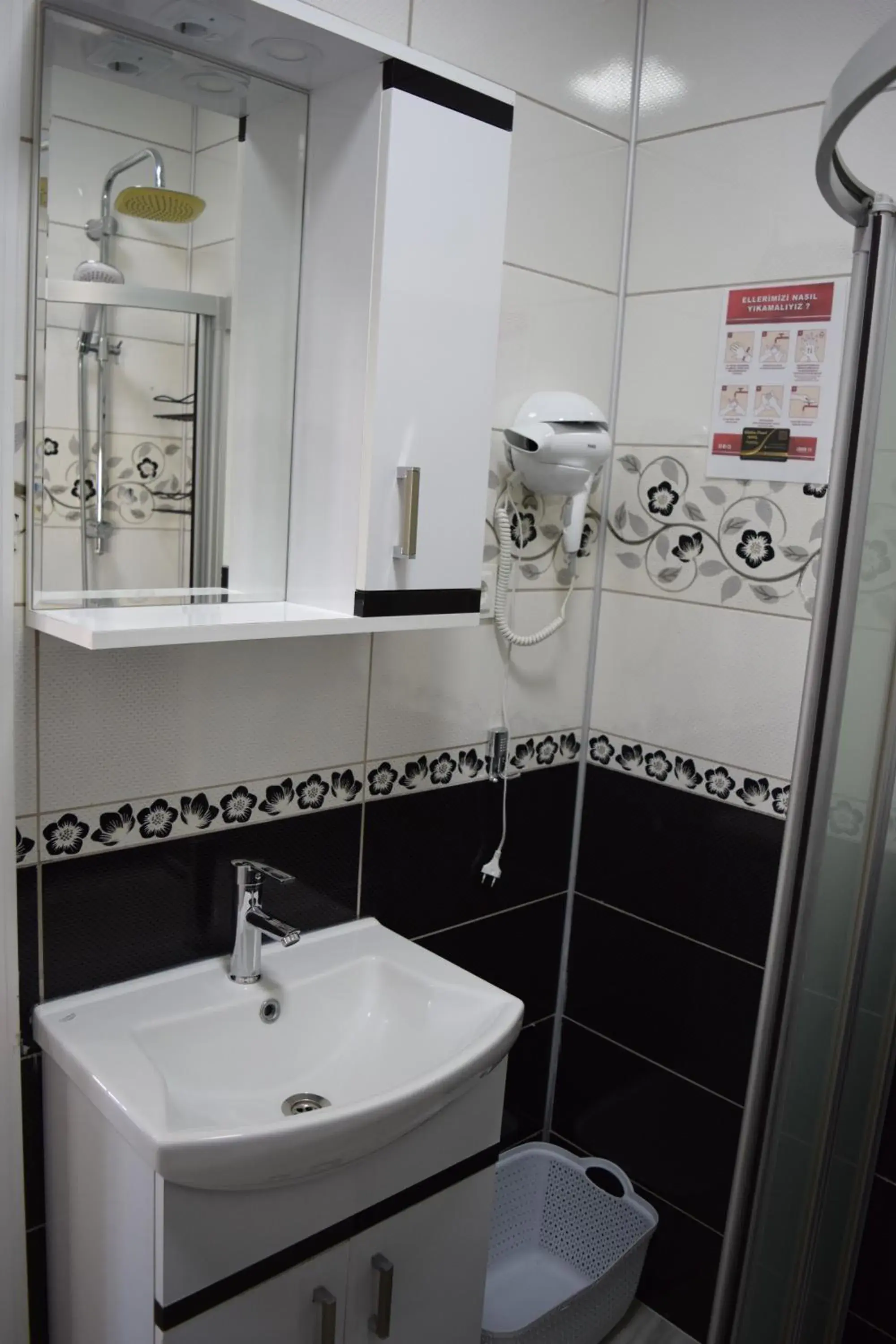 Bathroom in Güden-Pearl Bathroom in Güden-Pearl