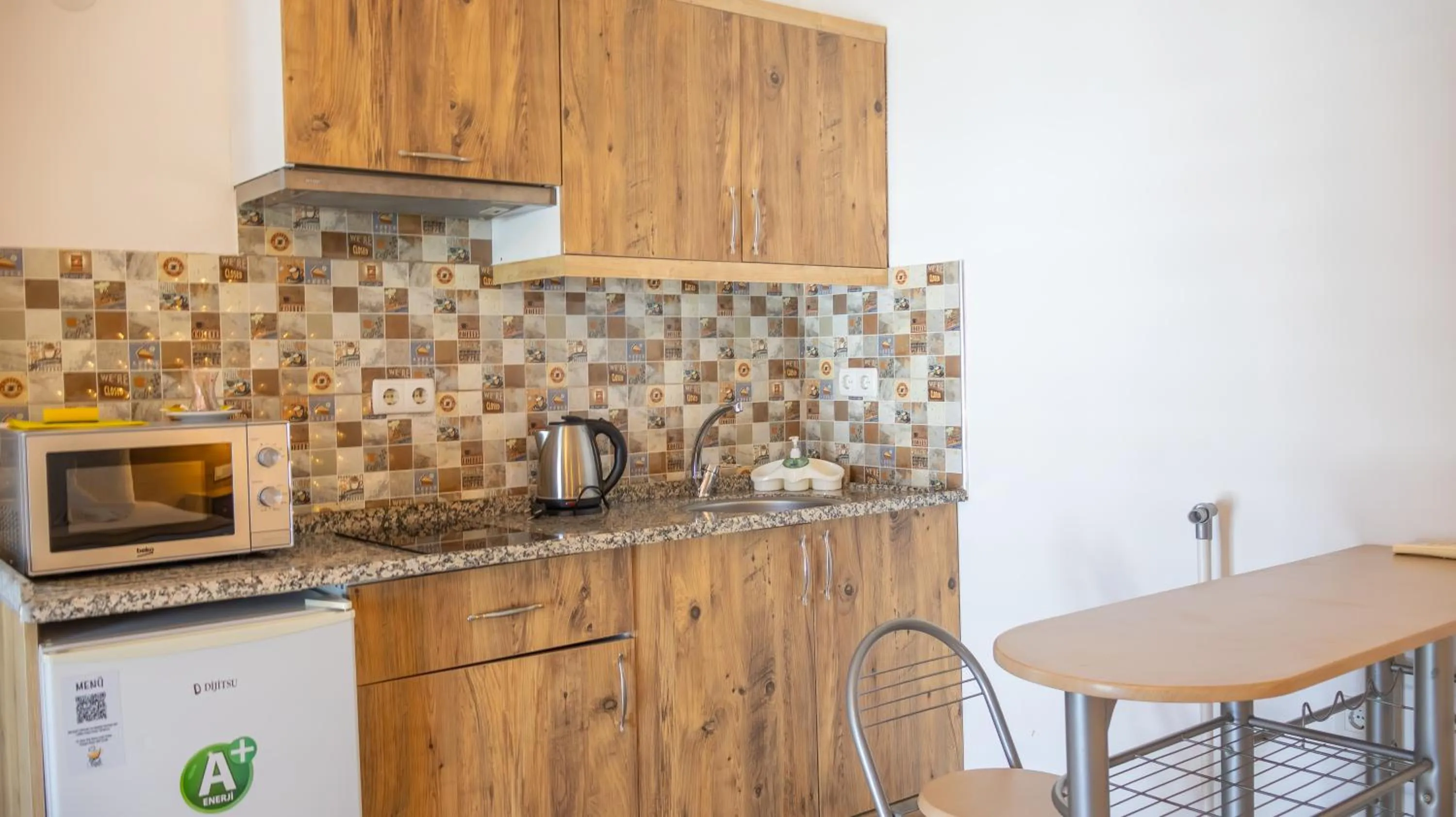 Coffee/tea facilities in Güden-Pearl