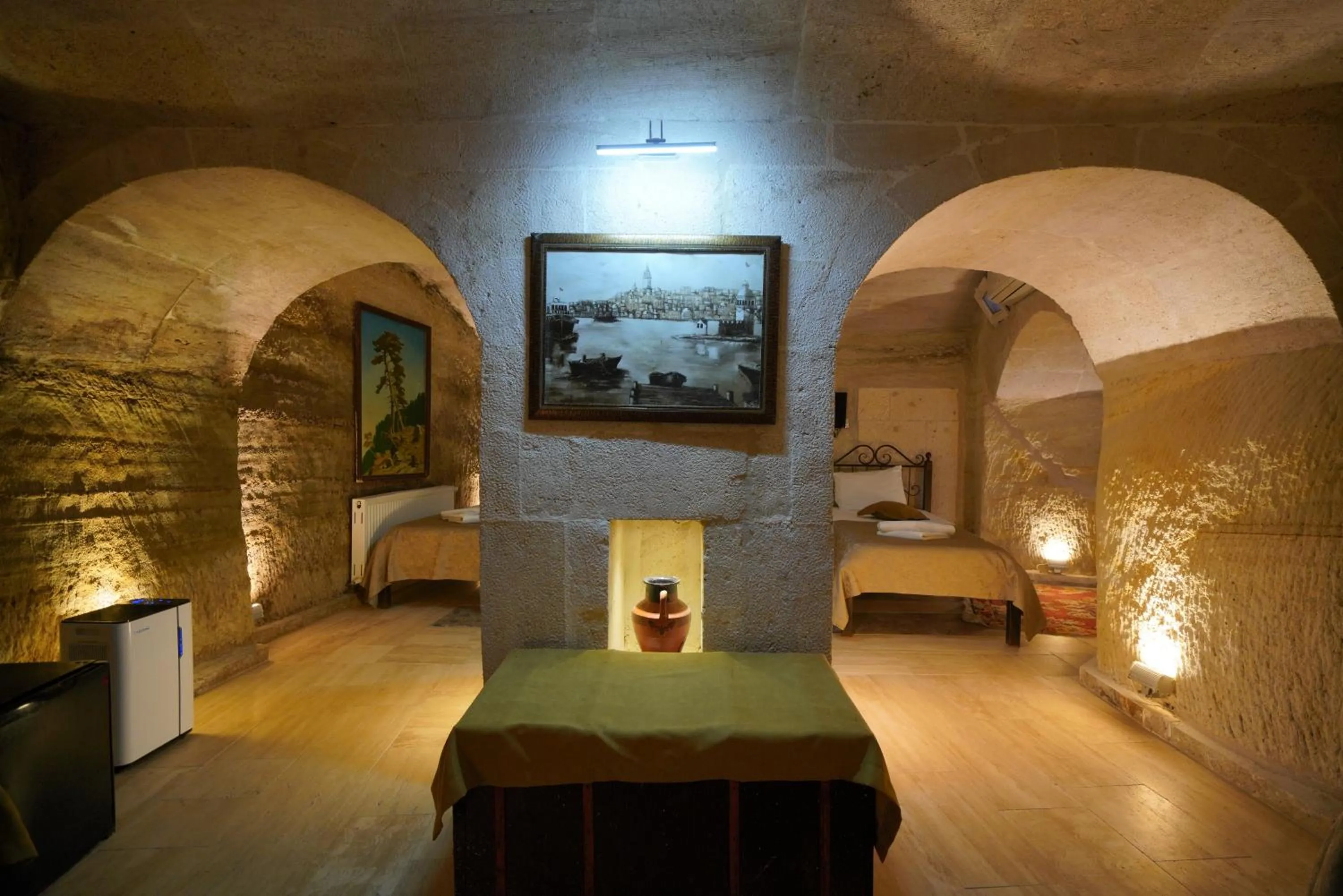 Bed in Emit Cave Hotel