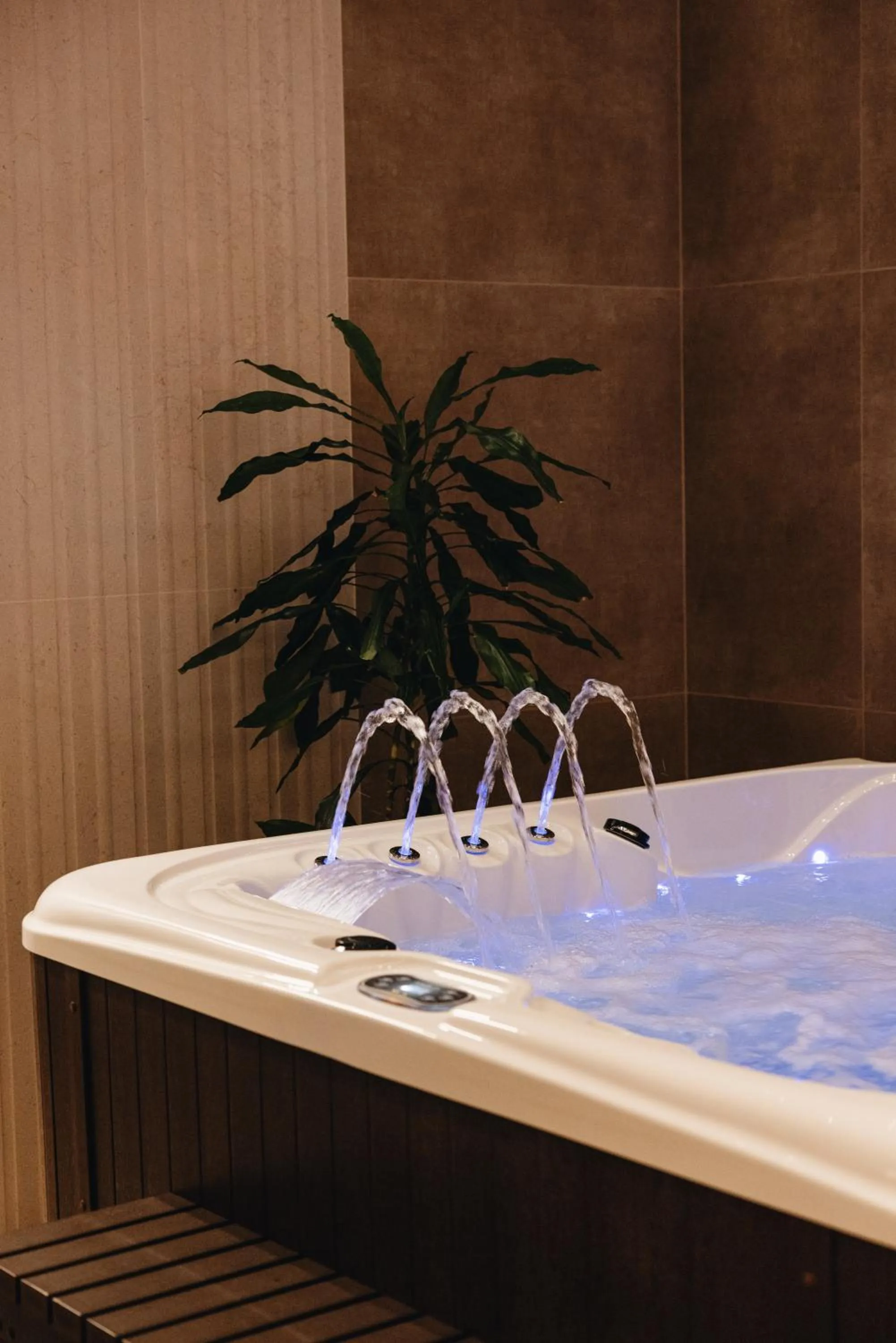 Hot Tub in Grand Duka Hotel & SPA