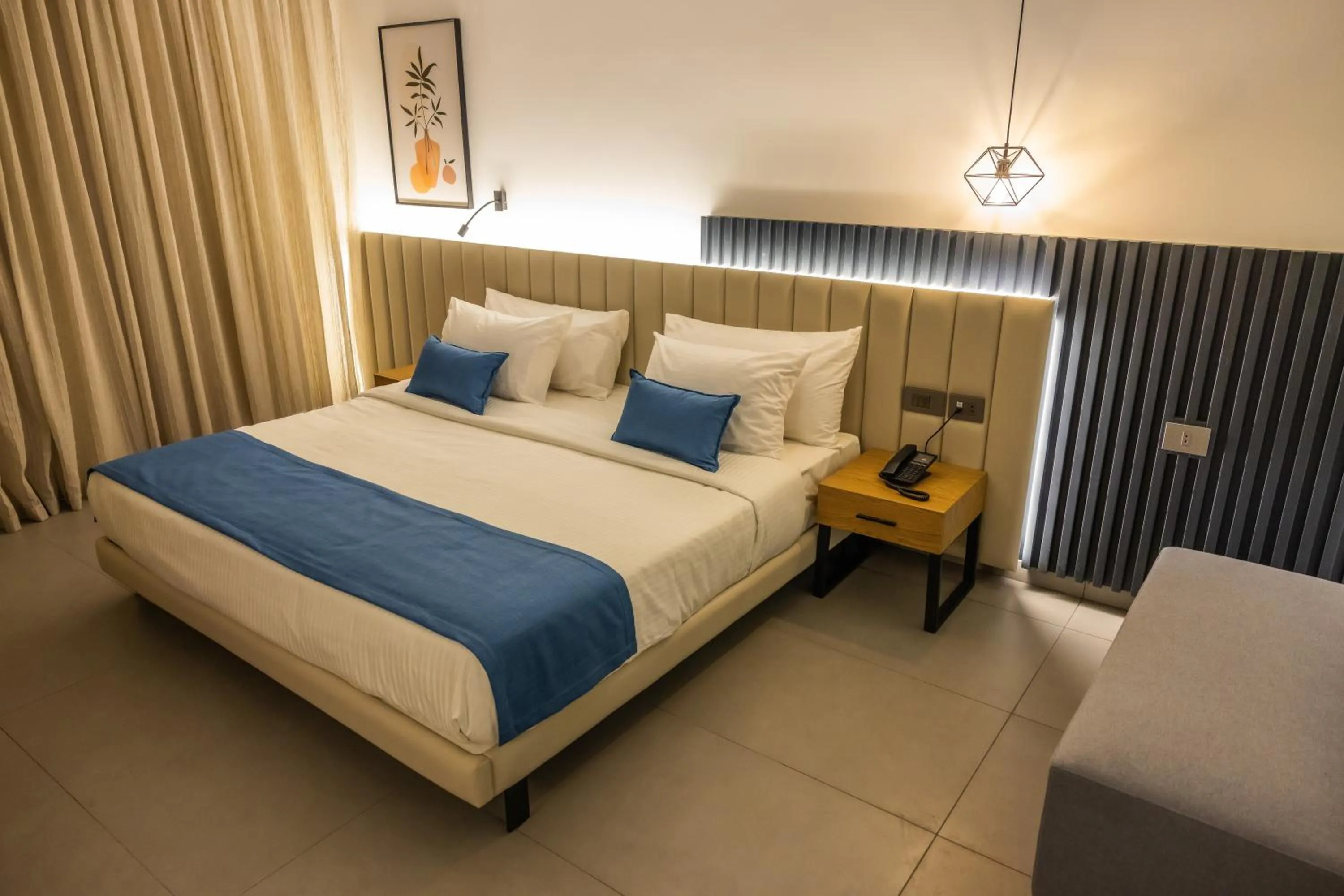 Executive Suite in Le Grove Hotel - Superior Boutique