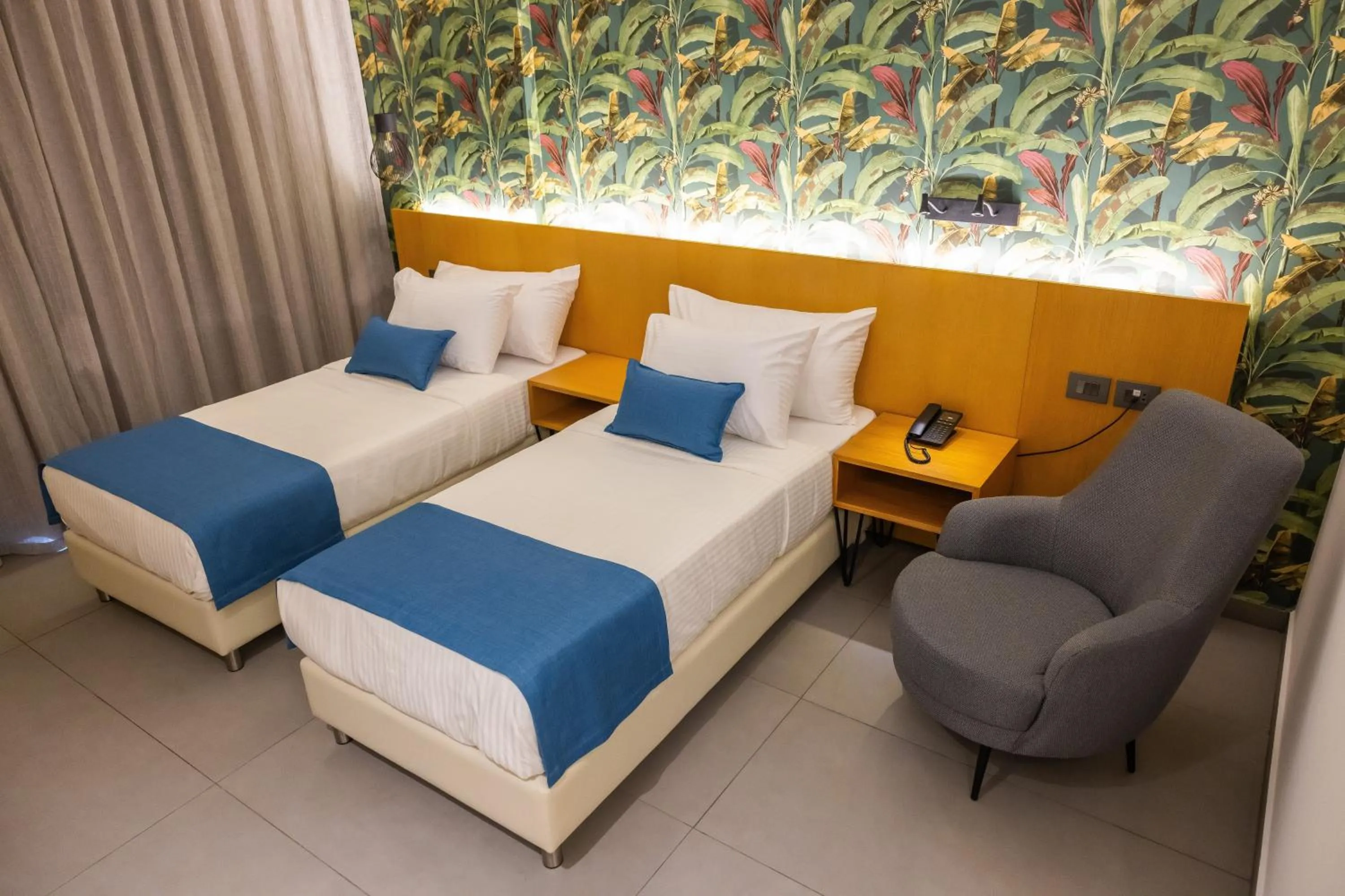 Standard Twin Room in Le Grove Hotel - Superior Boutique